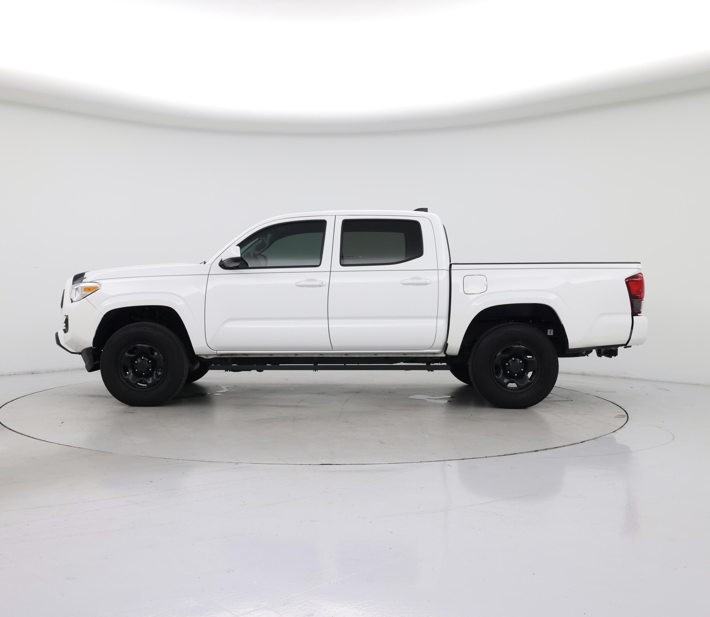 Thumbnail: 2023 Toyota Tacoma - 3
