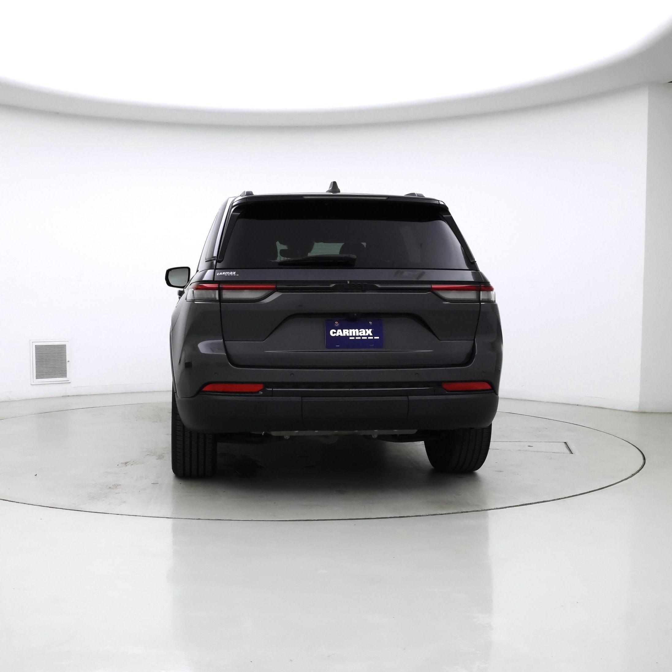 Thumbnail: 2023 Jeep Grand Cherokee - 6
