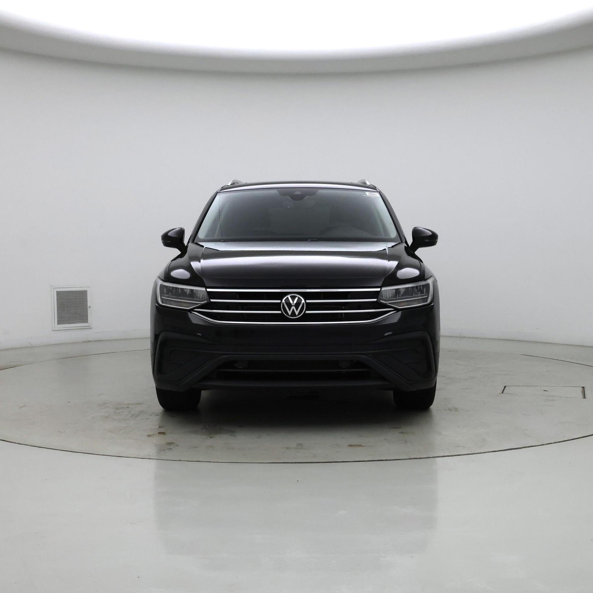 Thumbnail: 2023 Volkswagen Tiguan - 5
