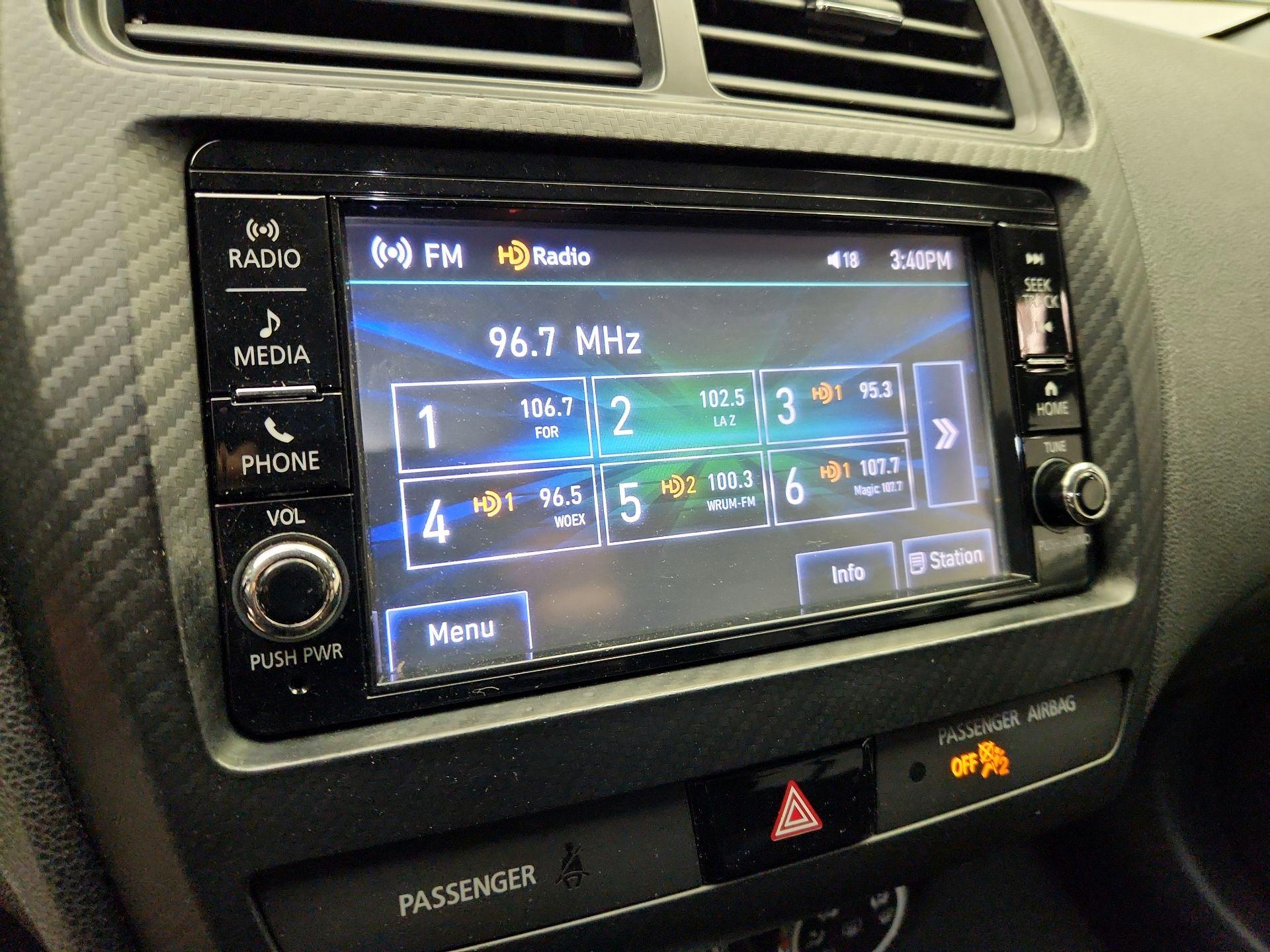 Thumbnail: 2019 Mitsubishi Outlander Sport - 15
