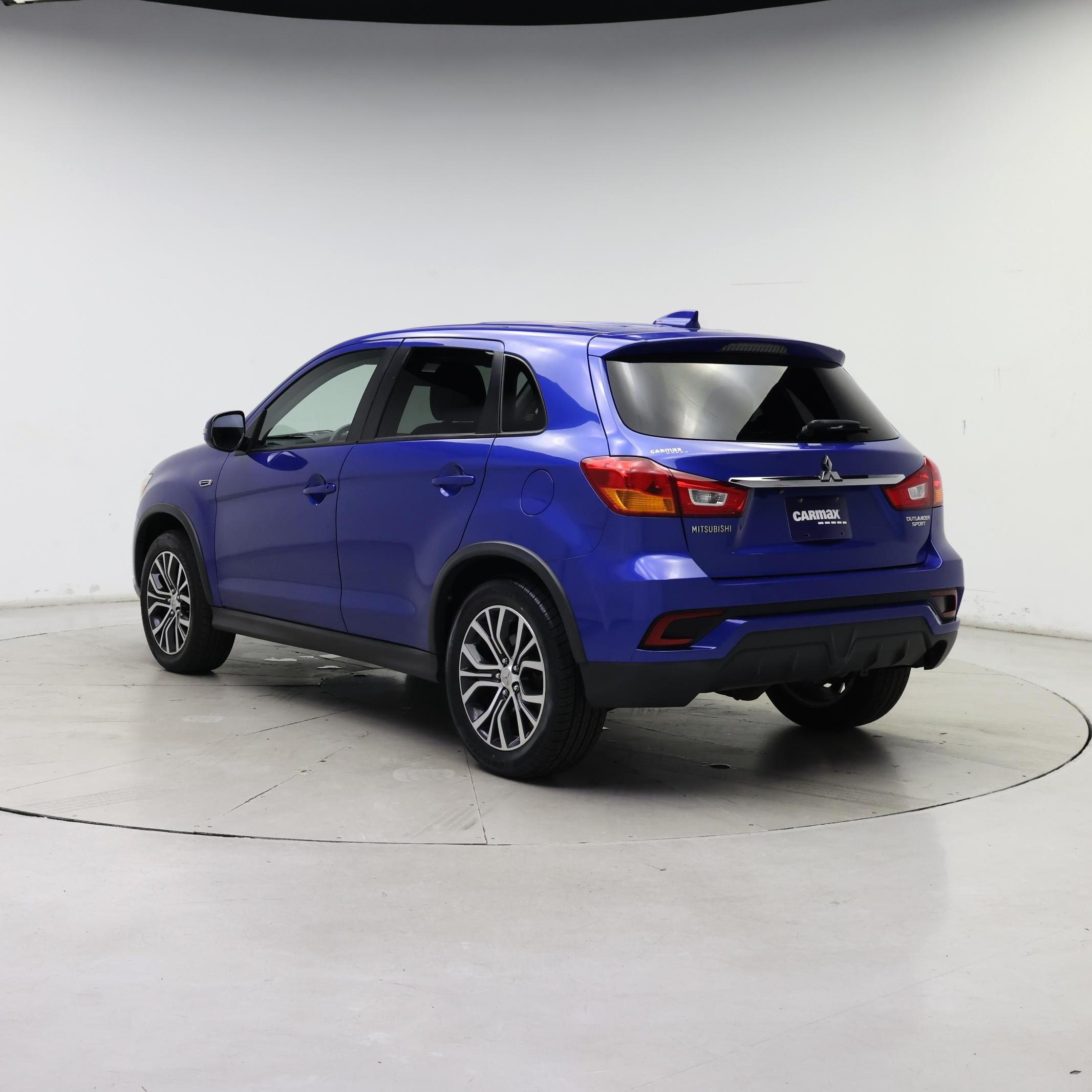 Thumbnail: 2019 Mitsubishi Outlander Sport - 2