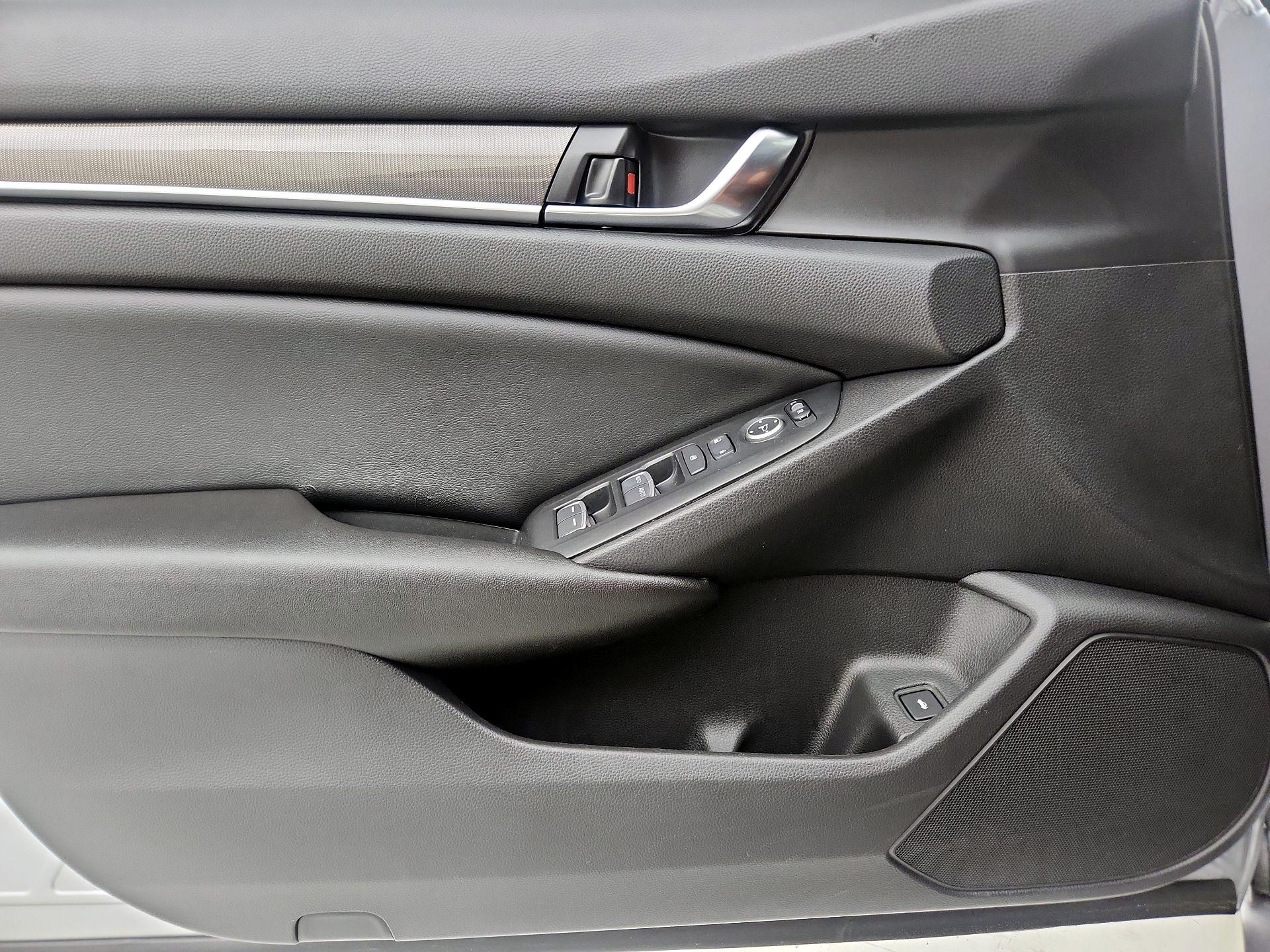 Thumbnail: 2022 Honda Accord - 12