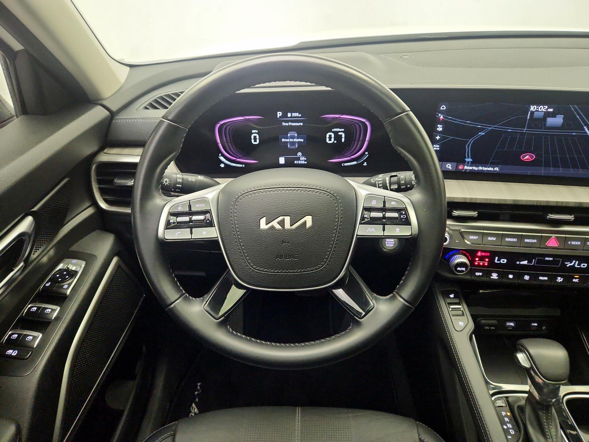 Thumbnail: 2023 Kia Telluride - 10
