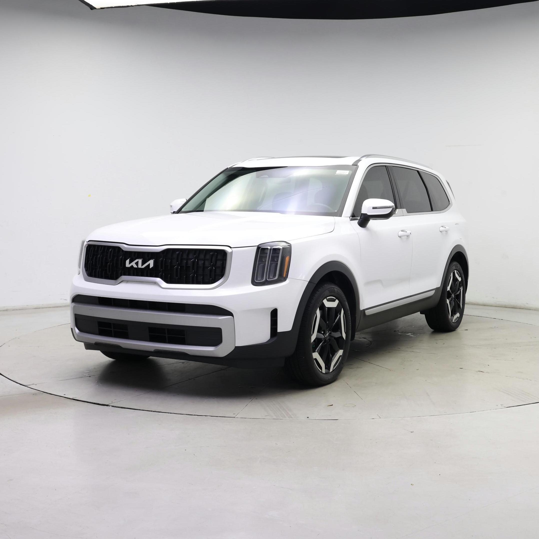 Thumbnail: 2023 Kia Telluride - 4