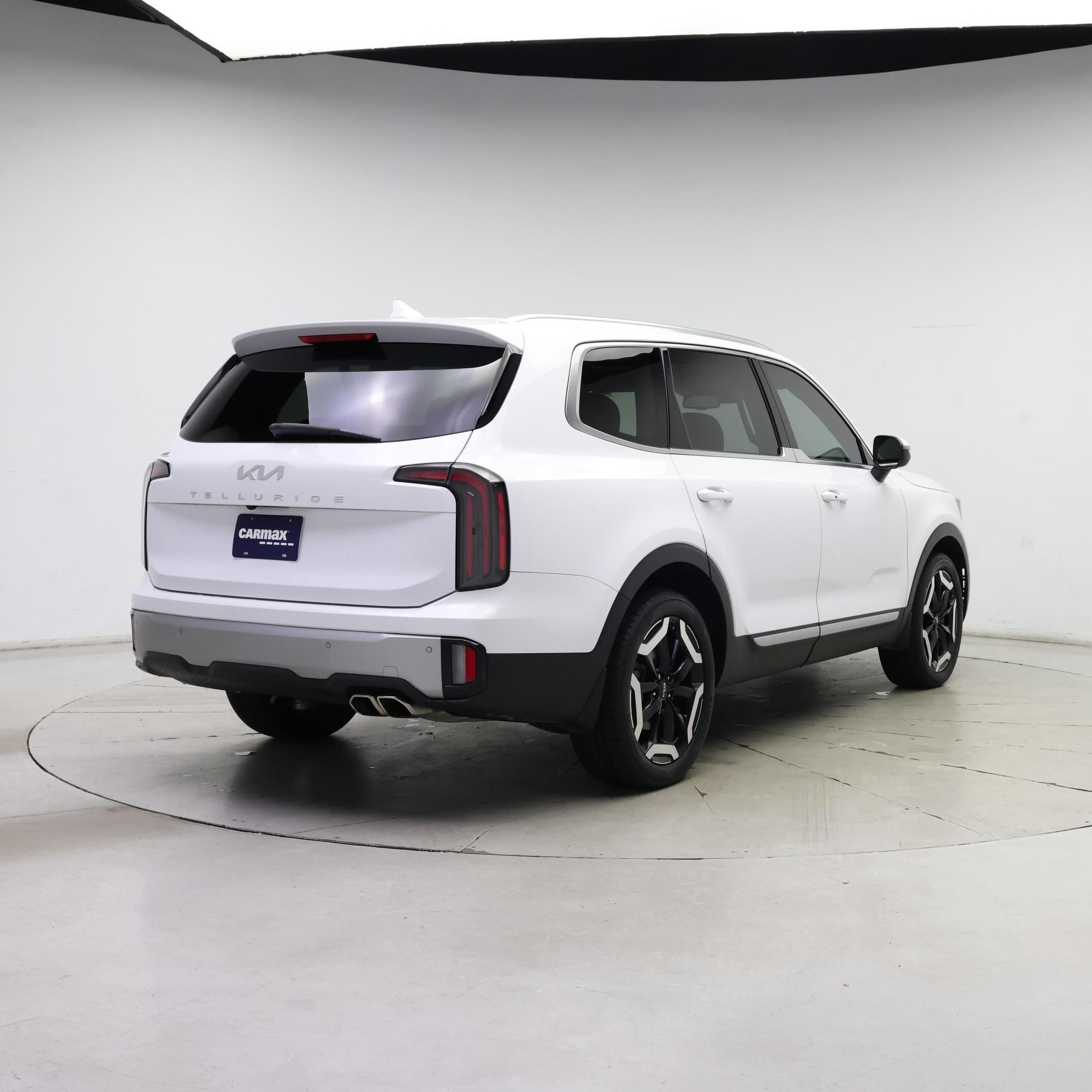 Thumbnail: 2023 Kia Telluride - 8