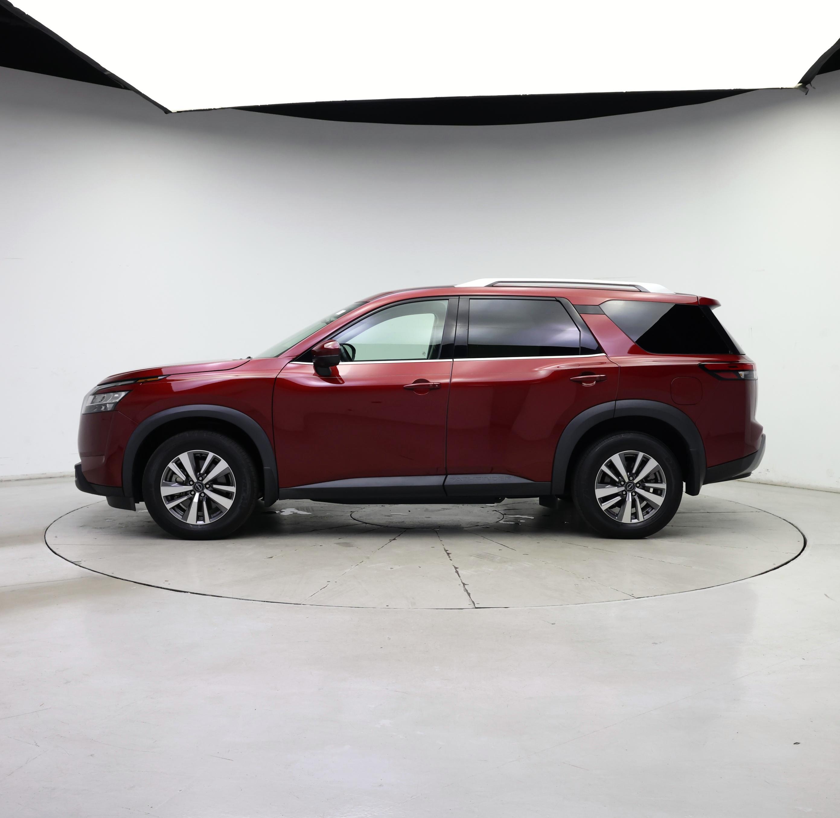 Thumbnail: 2022 Nissan Pathfinder - 3