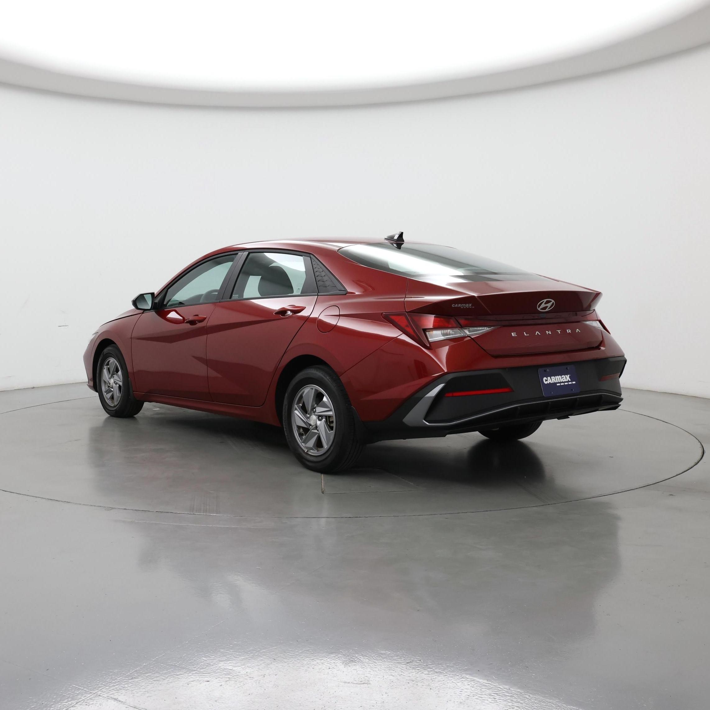 Thumbnail: 2024 Hyundai Elantra - 2