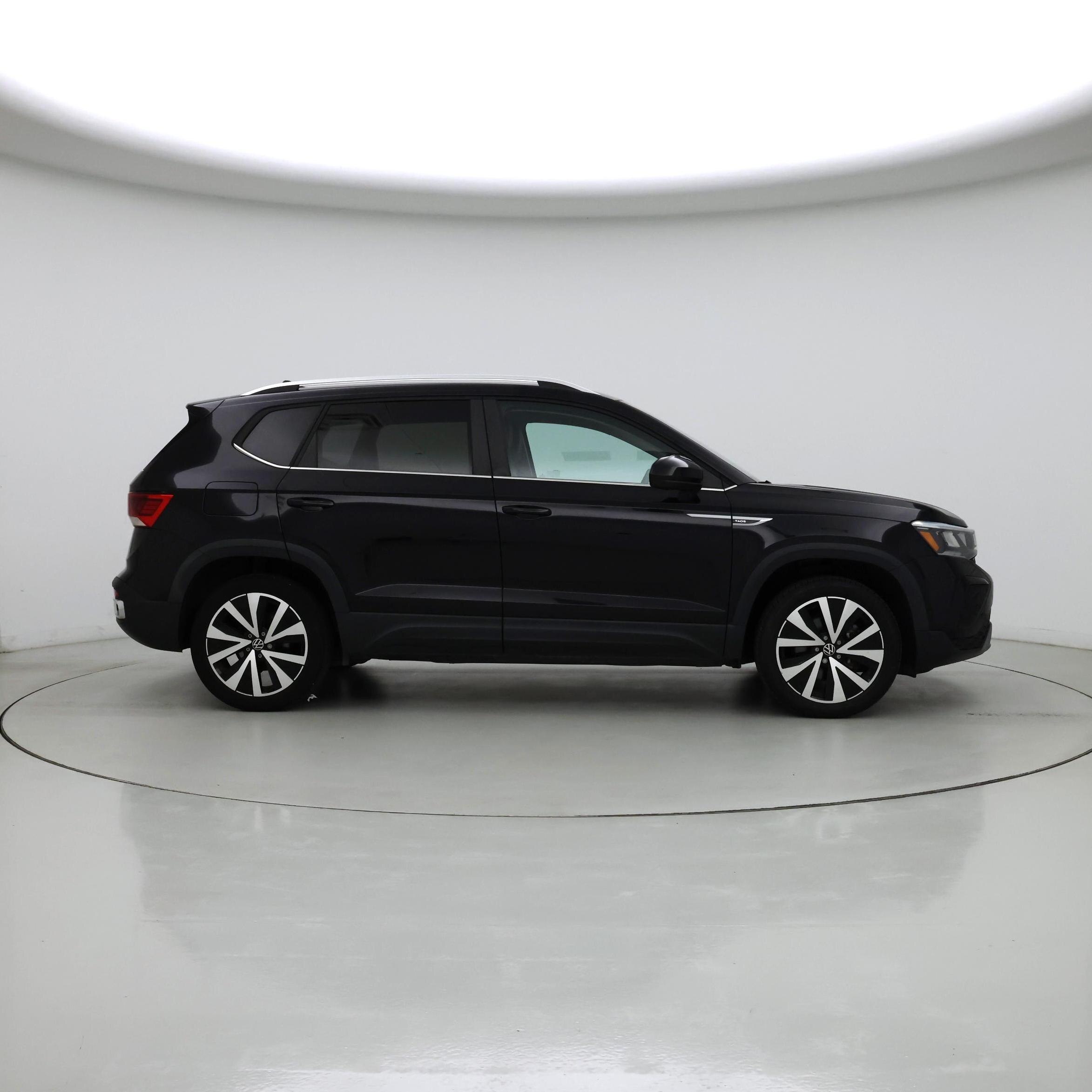 Thumbnail: 2022 Volkswagen Taos - 7