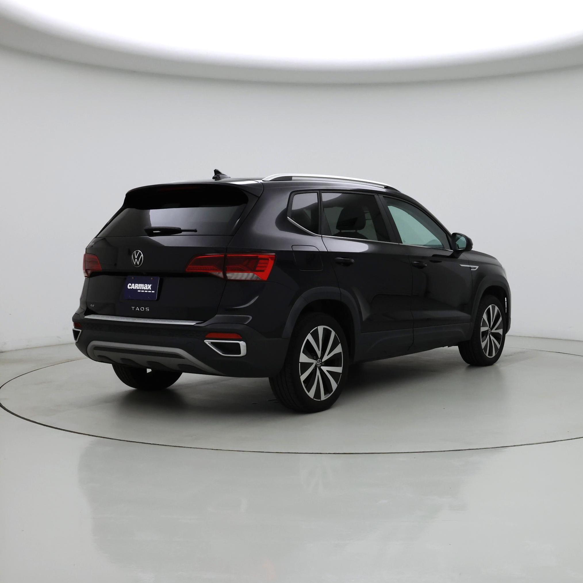 Thumbnail: 2022 Volkswagen Taos - 8