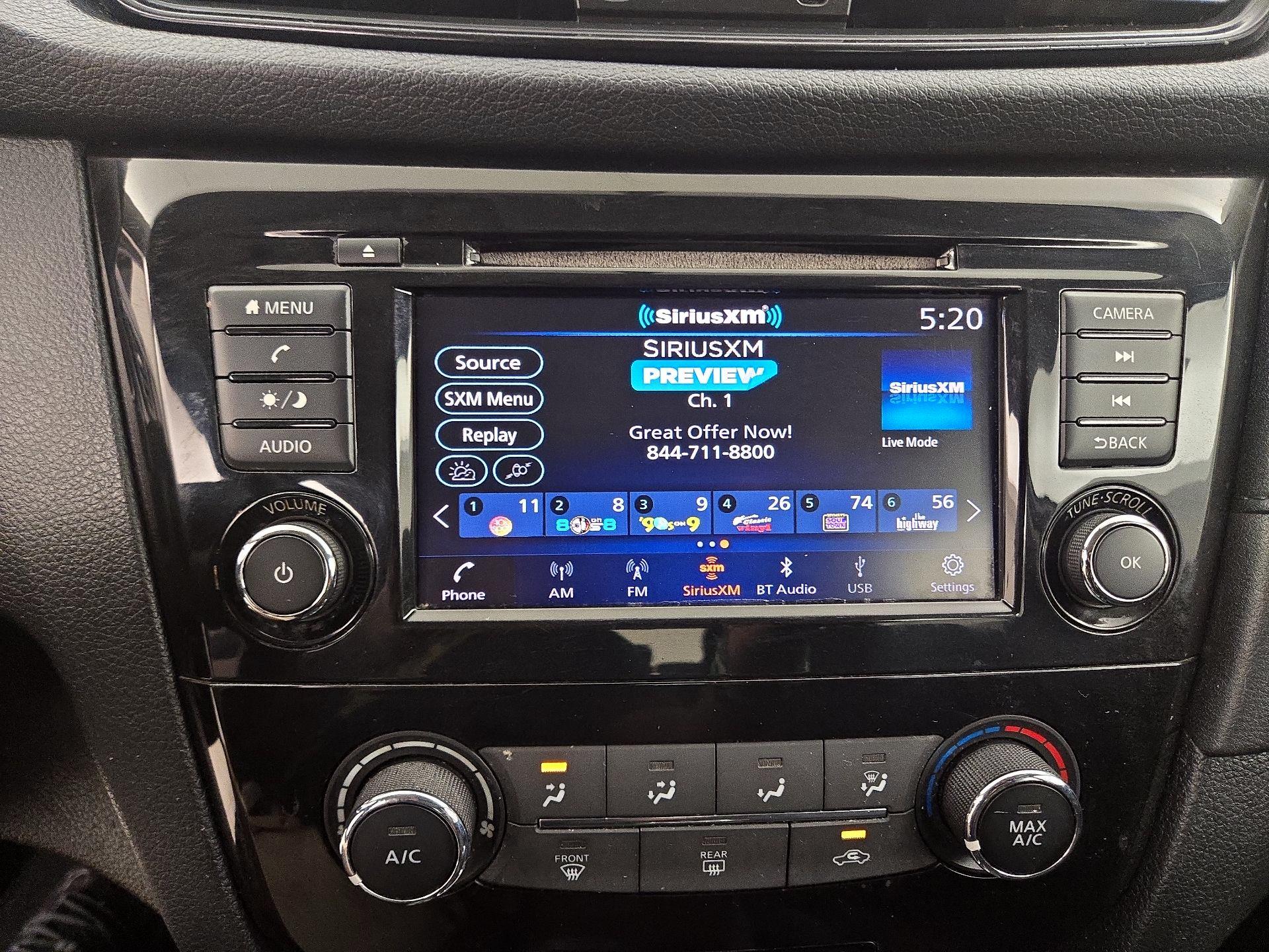 Thumbnail: 2018 Nissan Rogue - 15