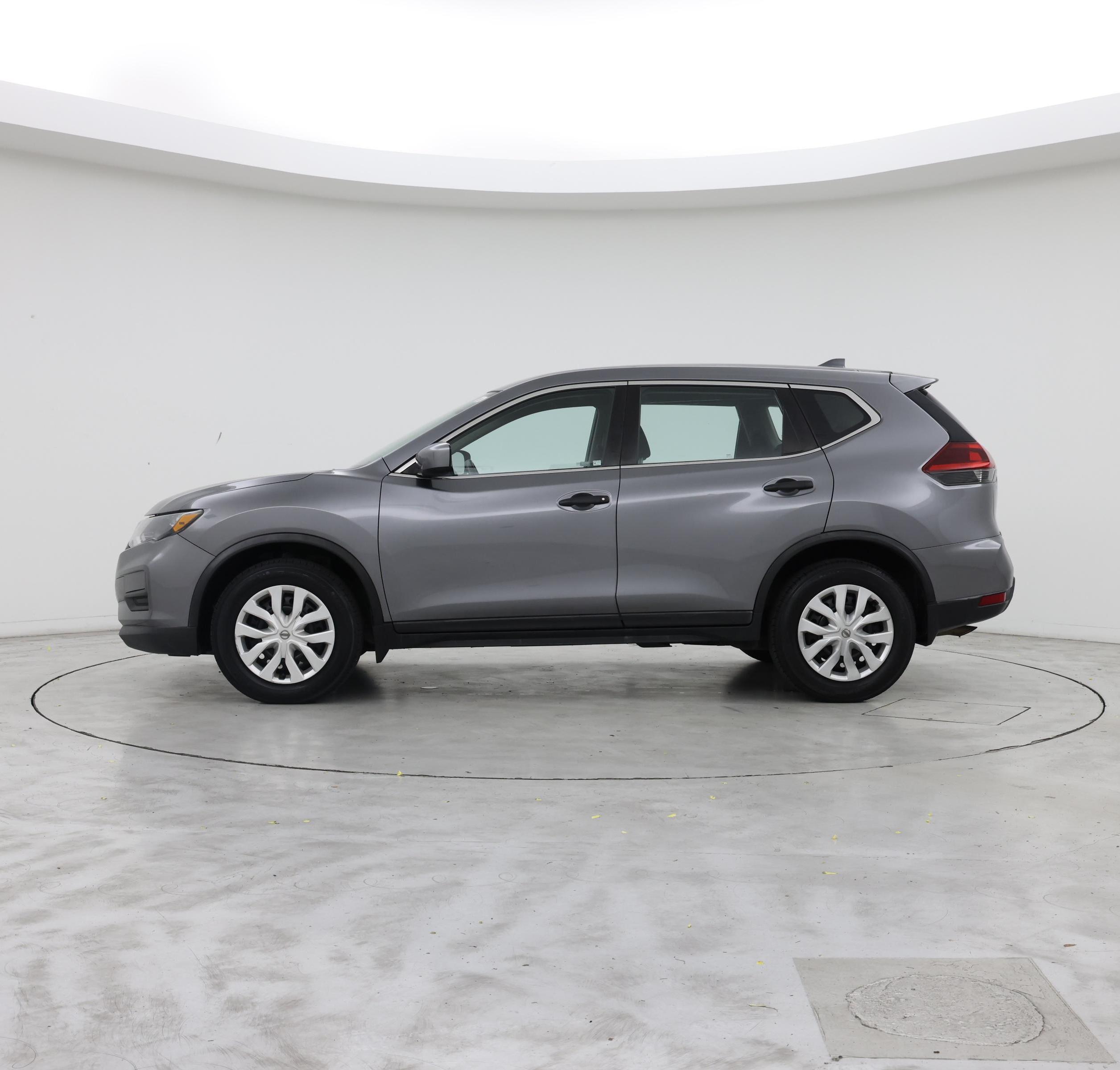 Thumbnail: 2018 Nissan Rogue - 3