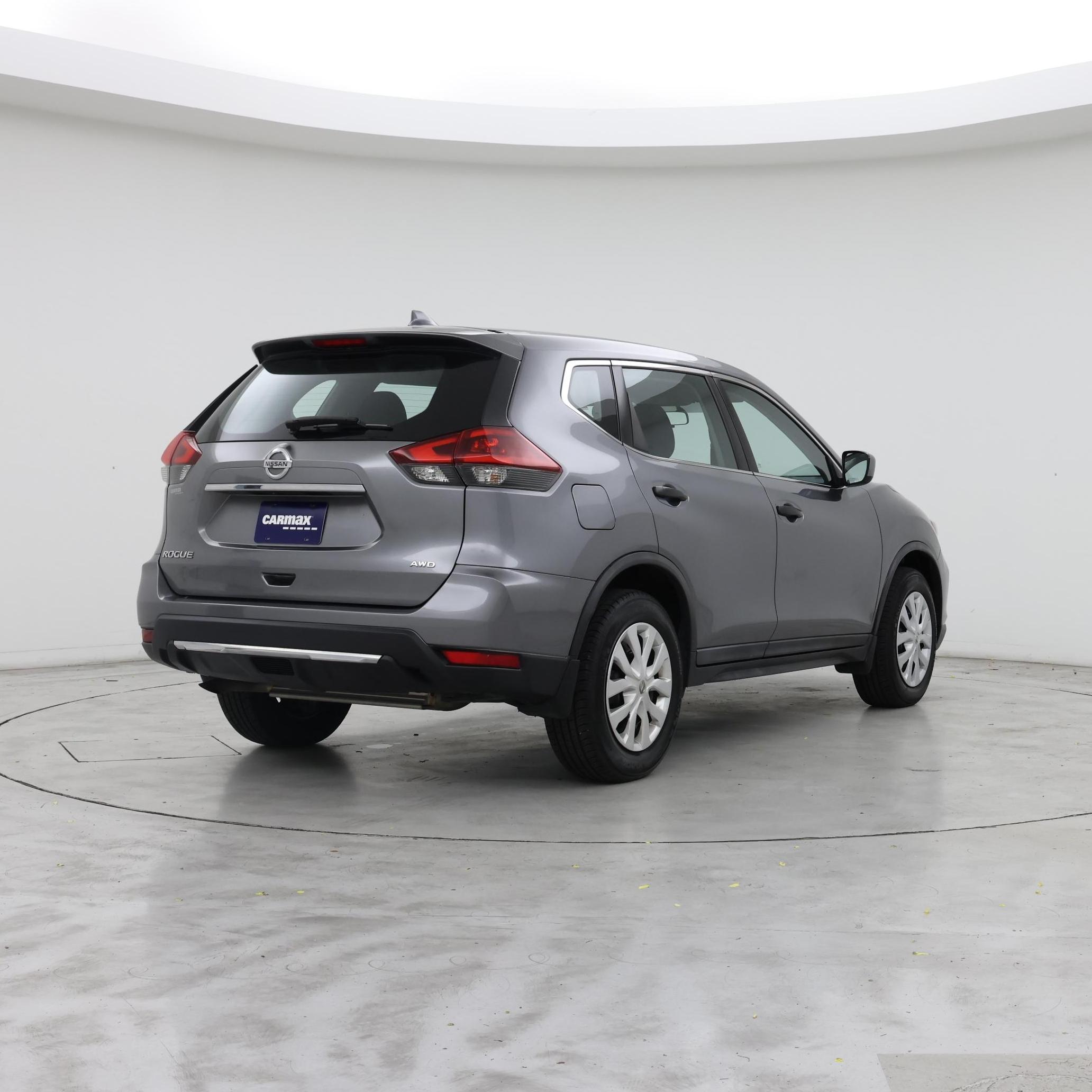 Thumbnail: 2018 Nissan Rogue - 8