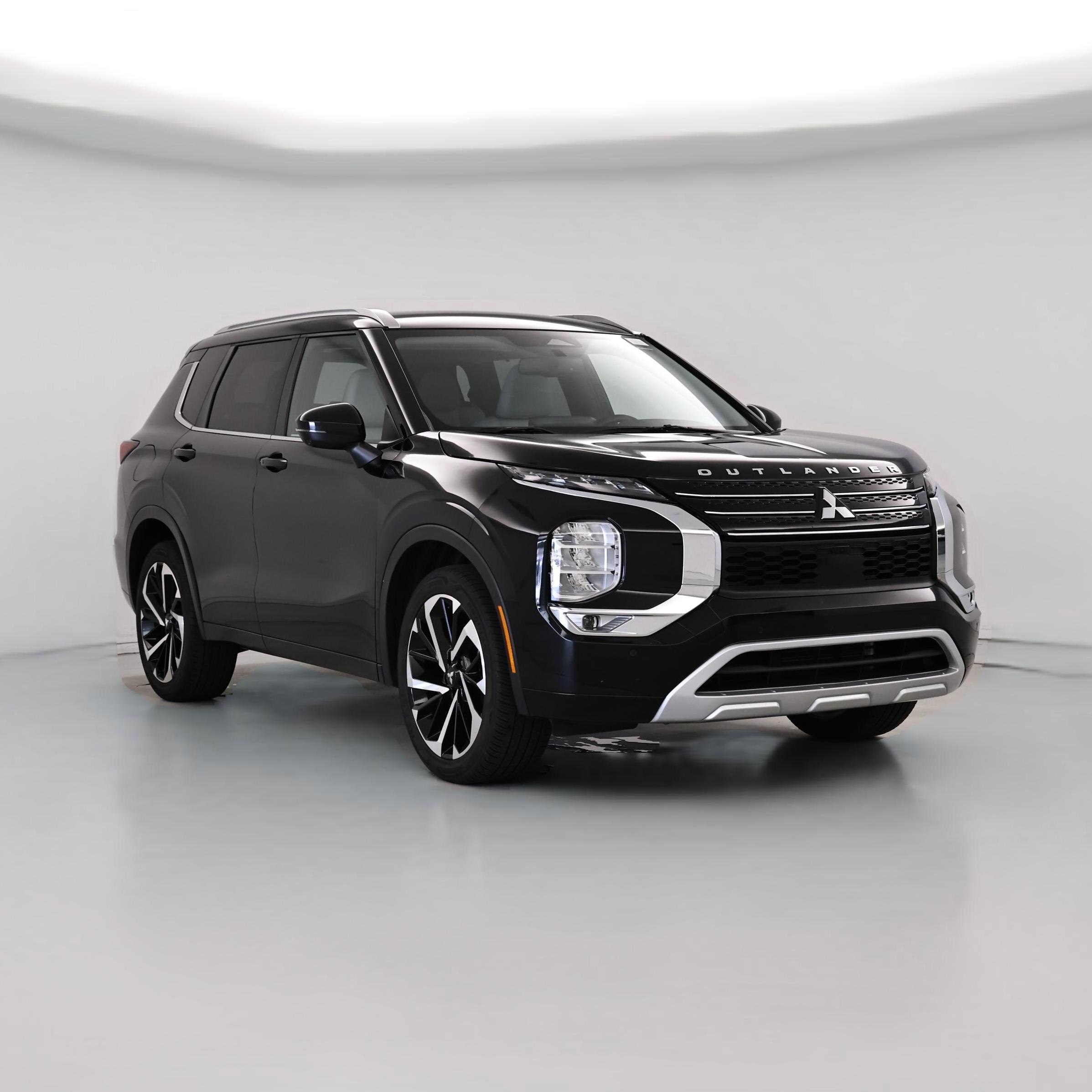 Thumbnail: 2024 Mitsubishi Outlander - 1