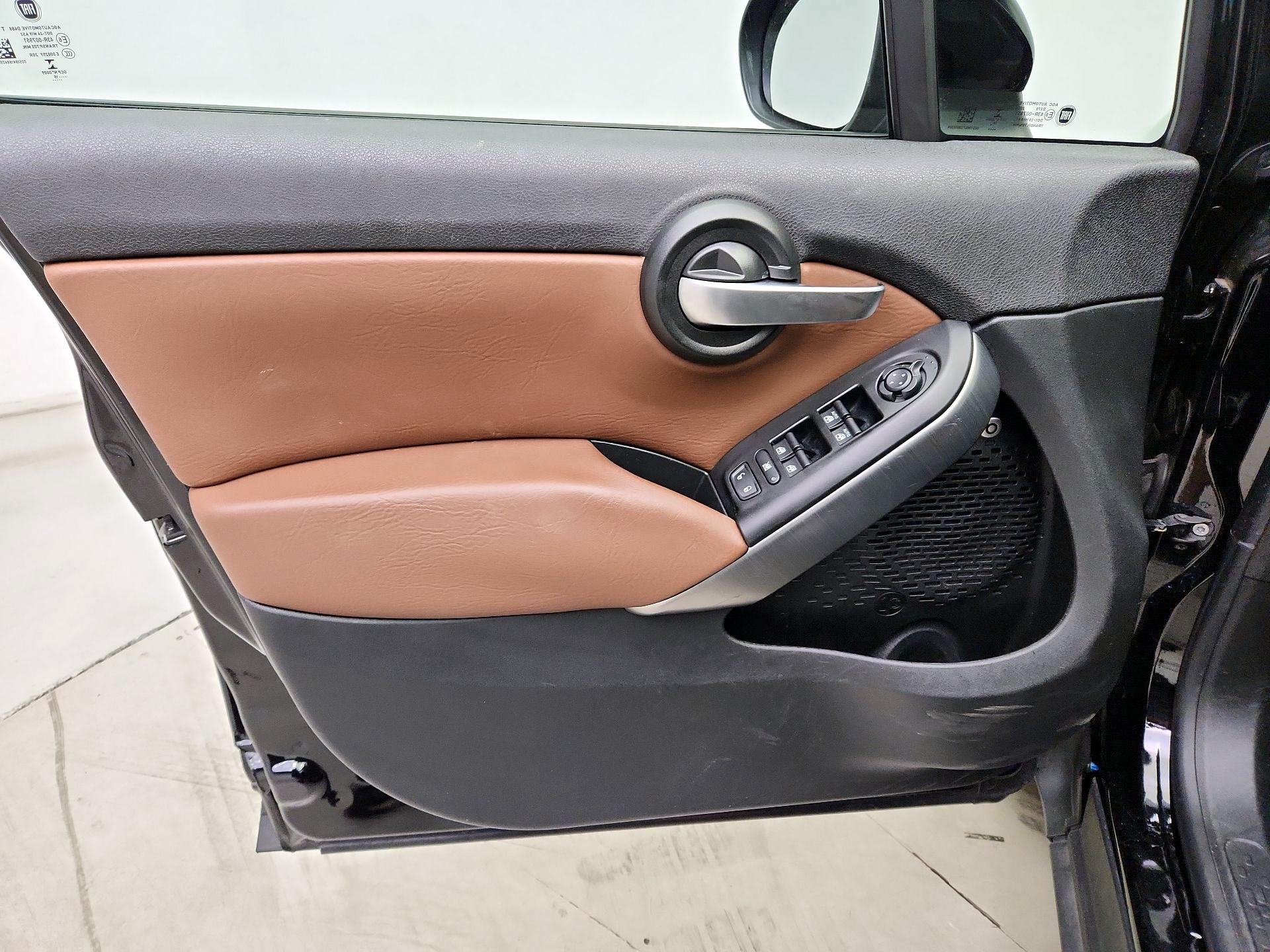 Thumbnail: 2019 Fiat 500X - 12