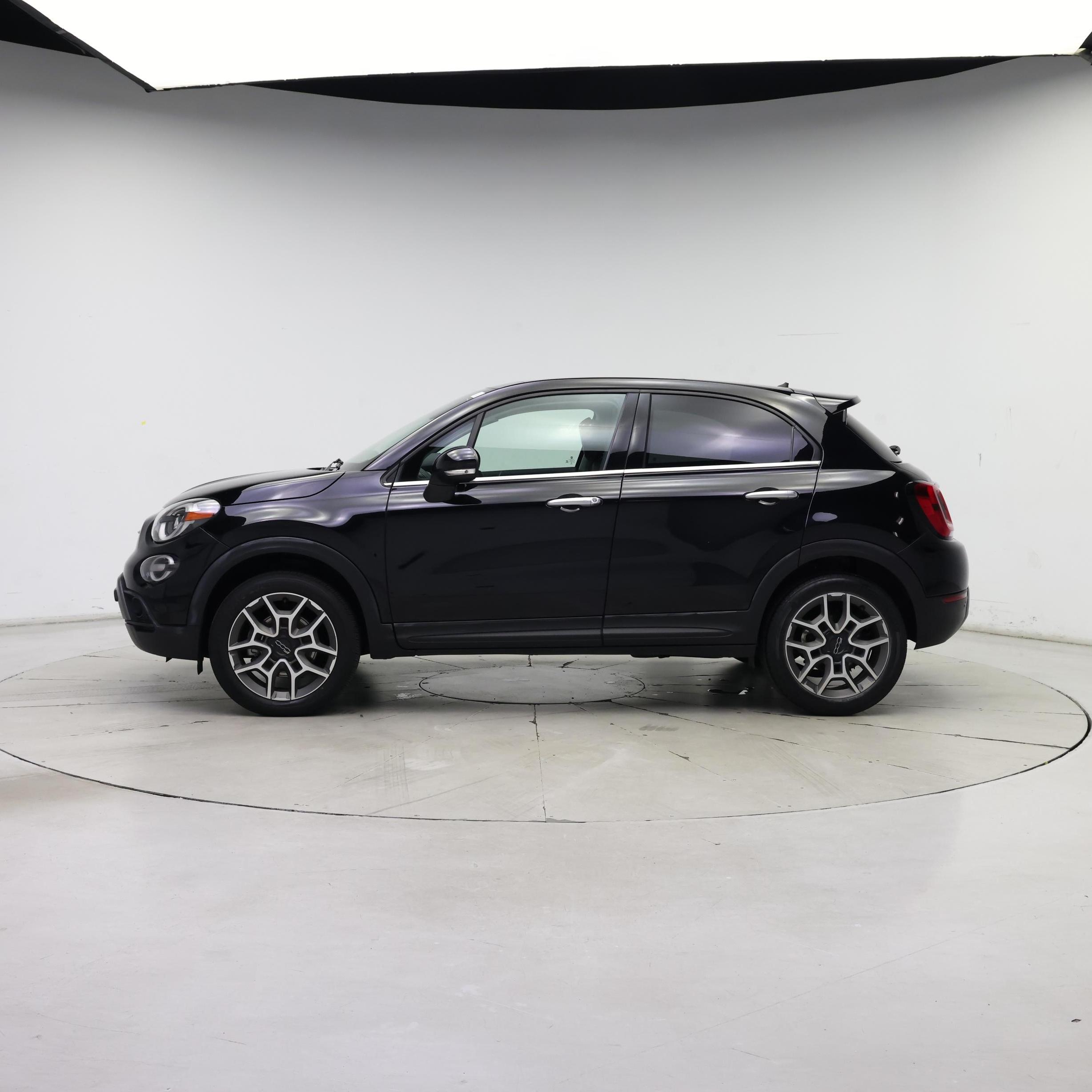 Thumbnail: 2019 Fiat 500X - 3