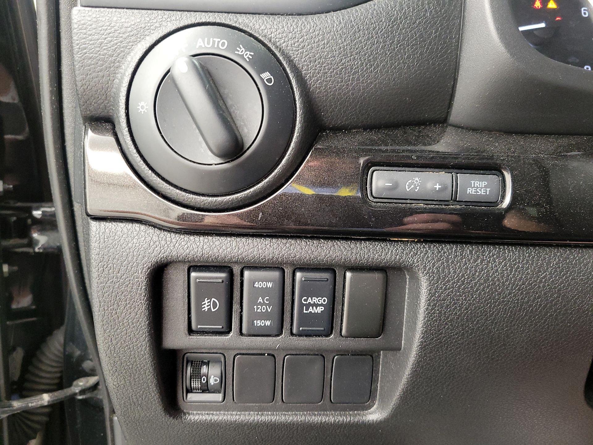 Thumbnail: 2019 Nissan Titan - 13