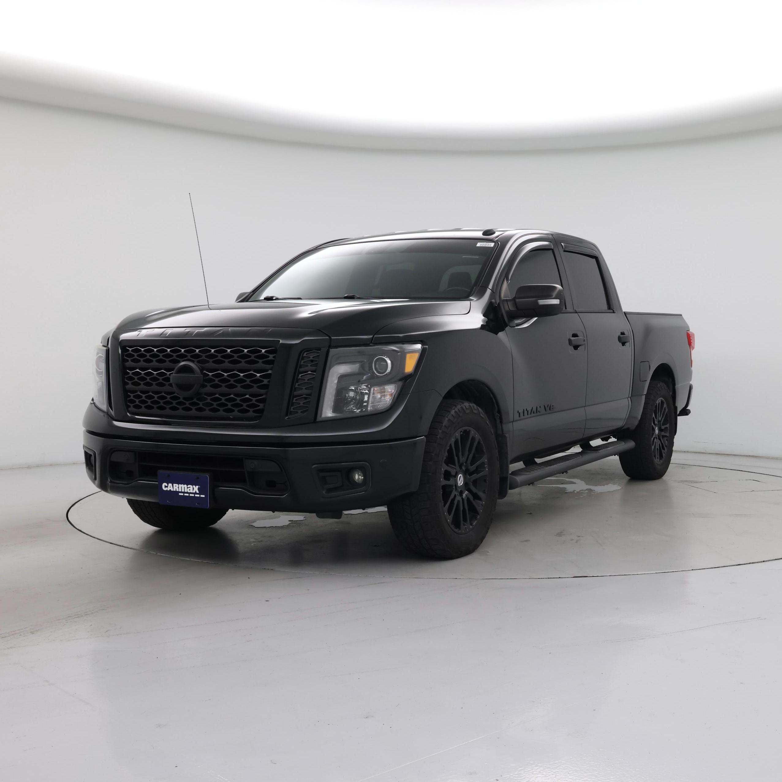 Thumbnail: 2019 Nissan Titan - 4