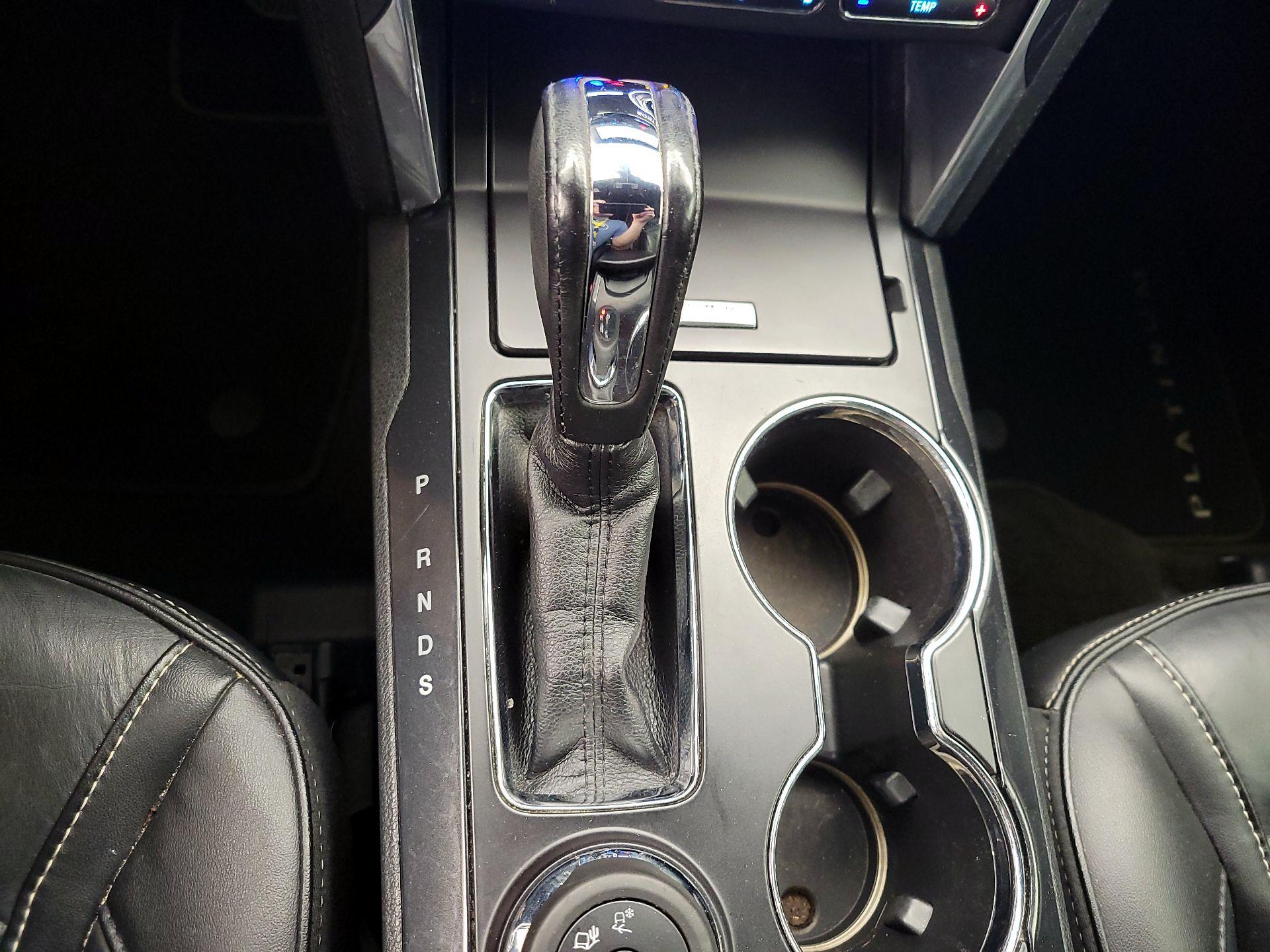 Thumbnail: 2017 Ford Explorer - 18