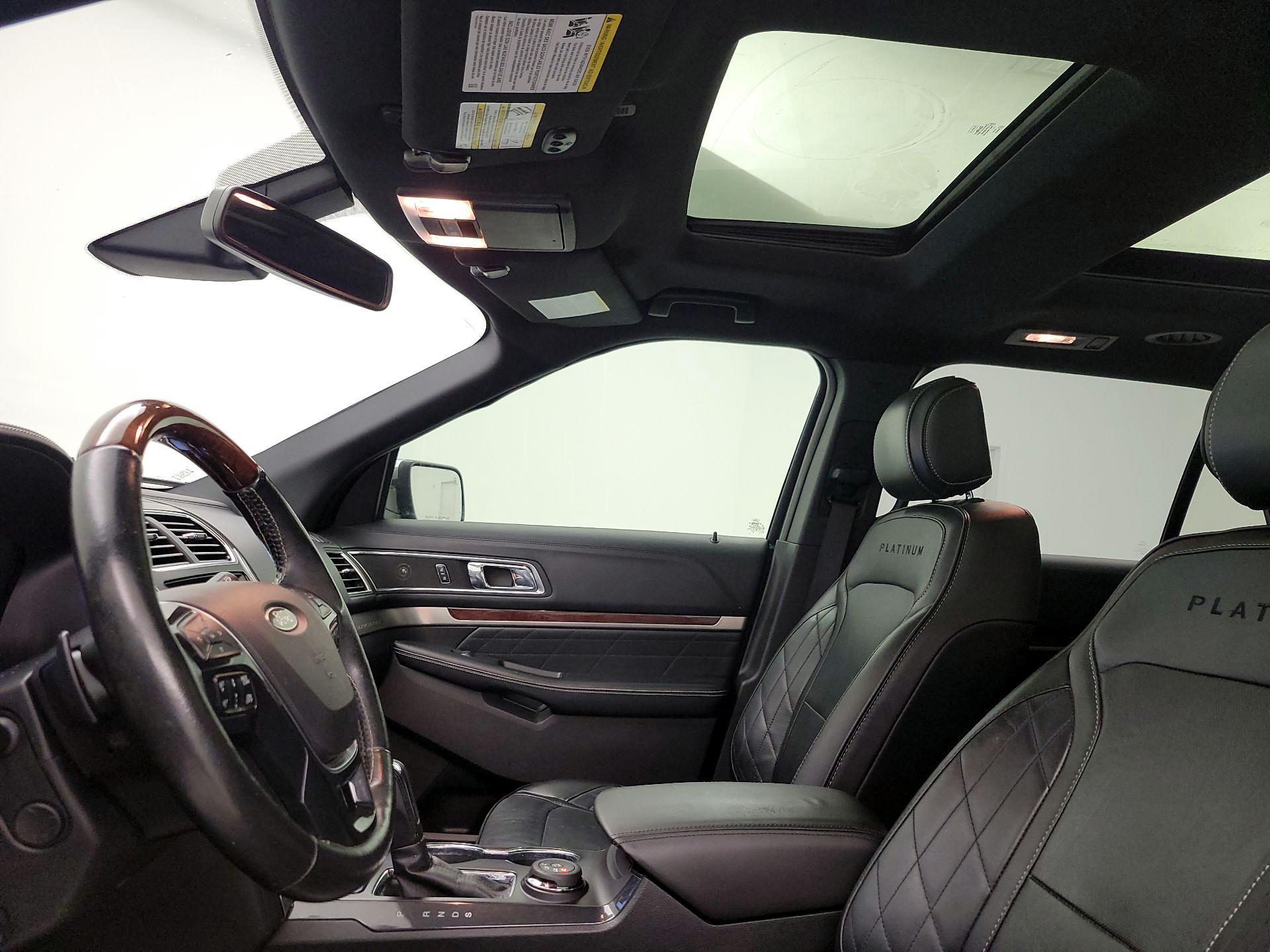 Thumbnail: 2017 Ford Explorer - 20