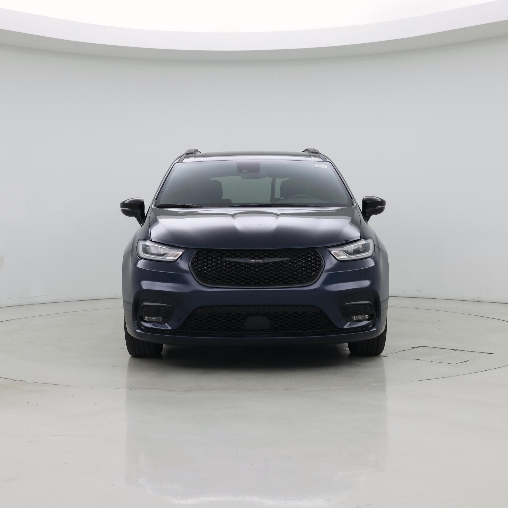 Thumbnail: 2023 Chrysler Pacifica - 5