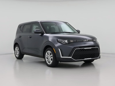 Gray 2023 Kia Soul LX