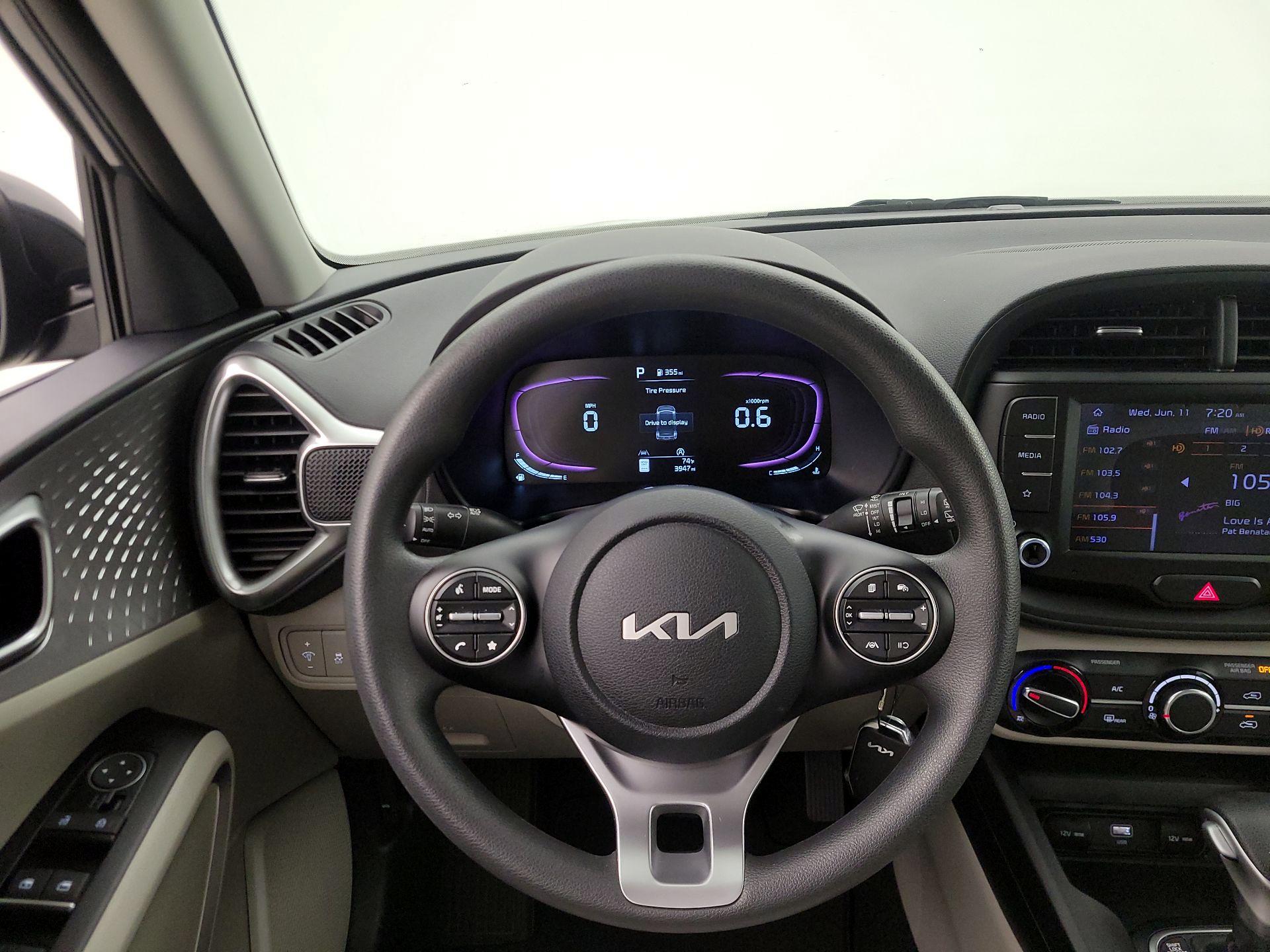 Thumbnail: 2023 Kia Soul - 10