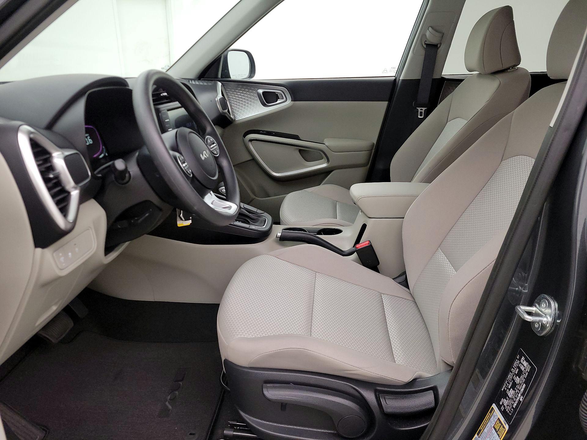 Thumbnail: 2023 Kia Soul - 11