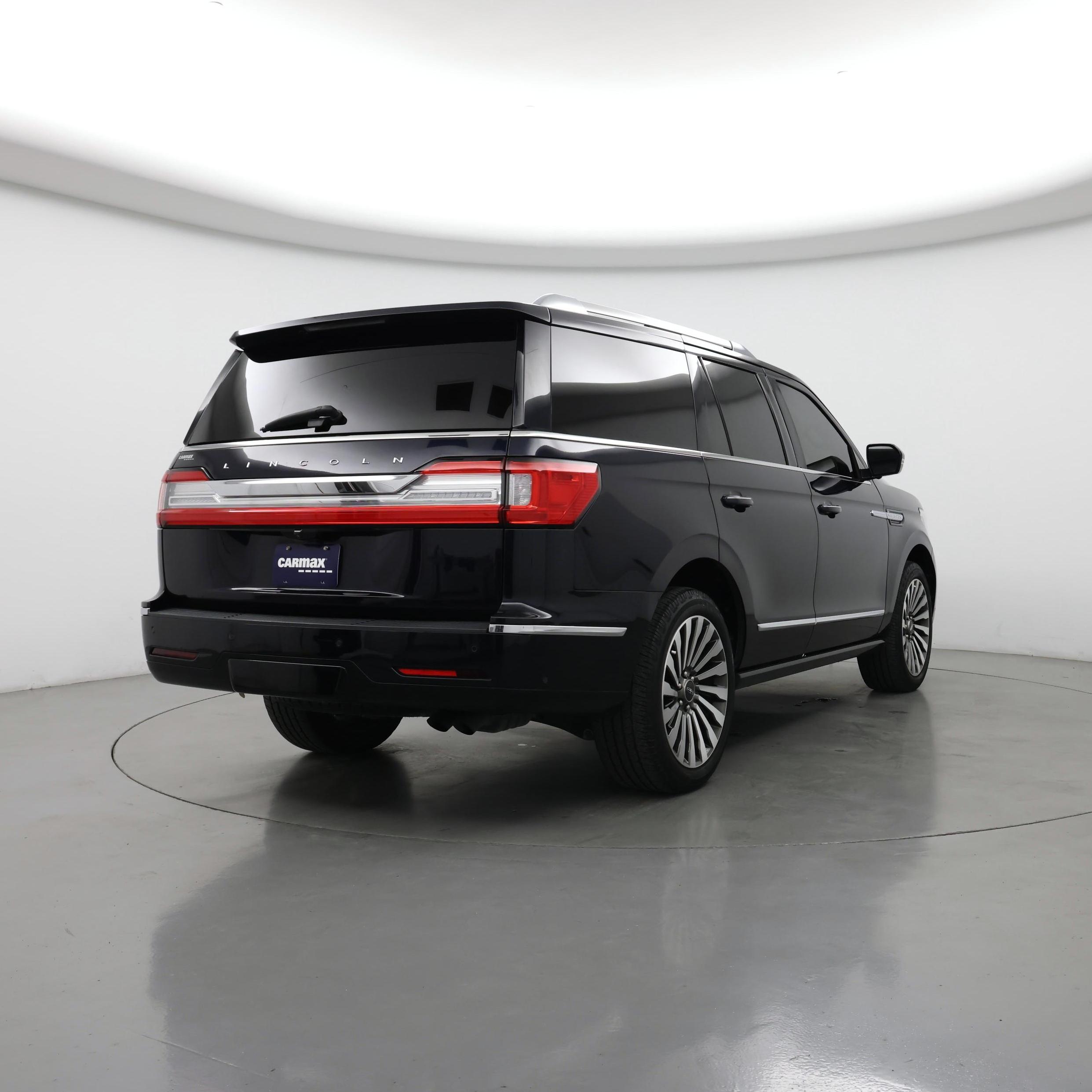 Thumbnail: 2021 Lincoln Navigator - 8