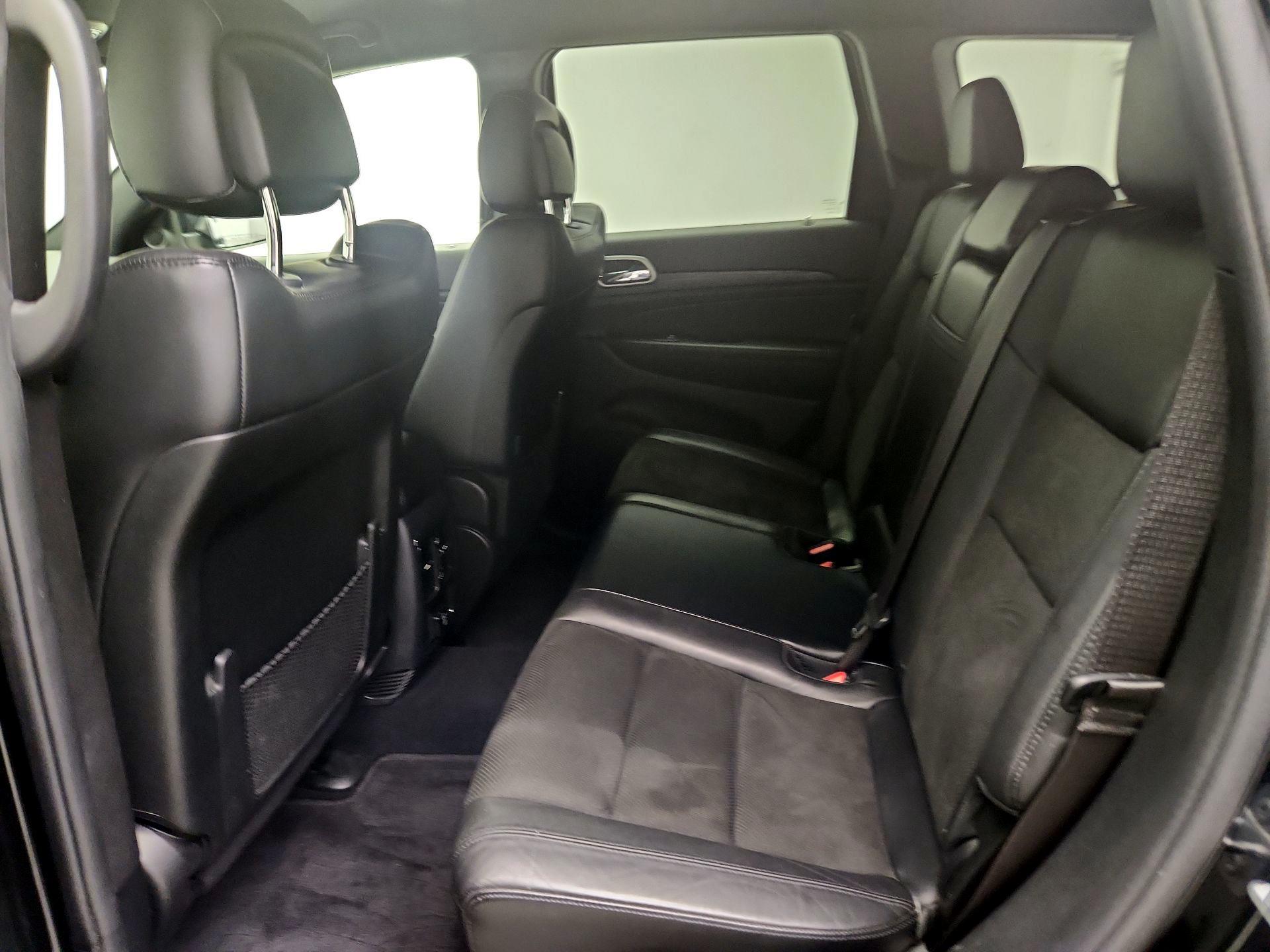 Thumbnail: 2019 Jeep Grand Cherokee - 20