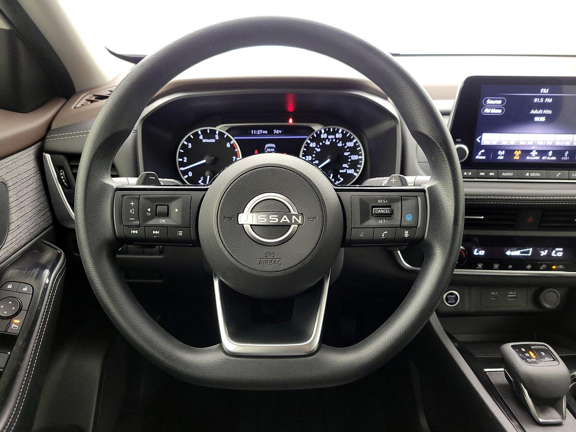 Thumbnail: 2023 Nissan Rogue - 10