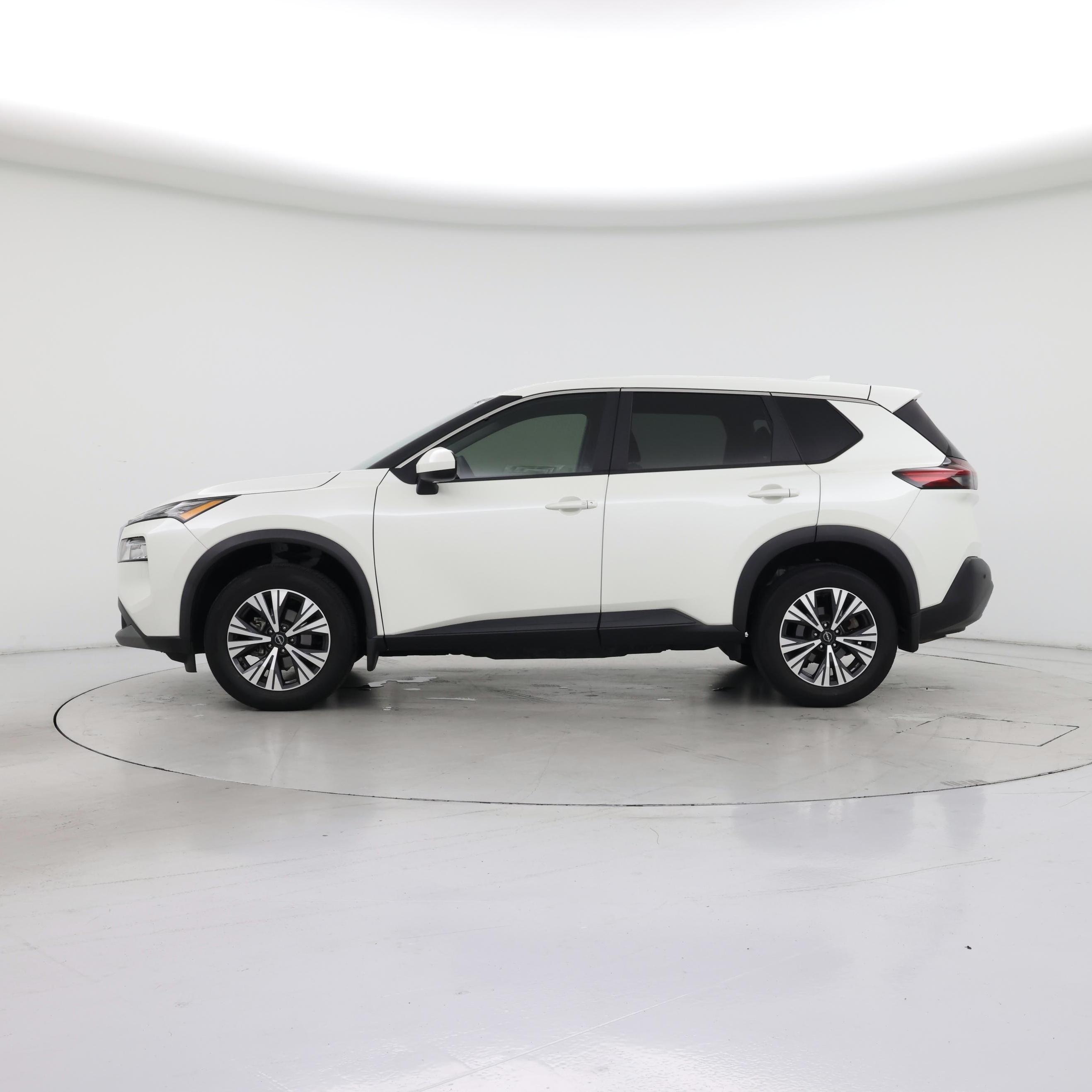 Thumbnail: 2023 Nissan Rogue - 3