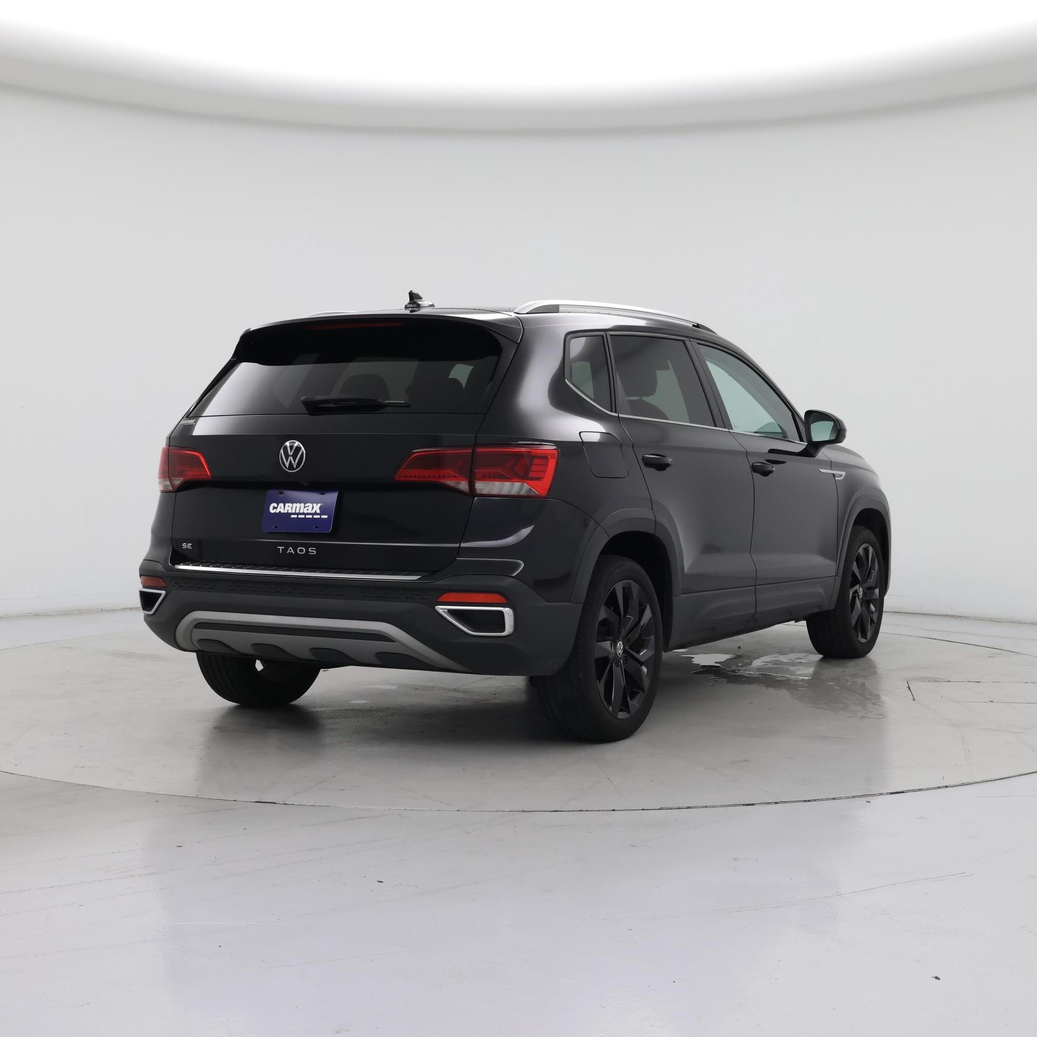 Thumbnail: 2023 Volkswagen Taos - 8