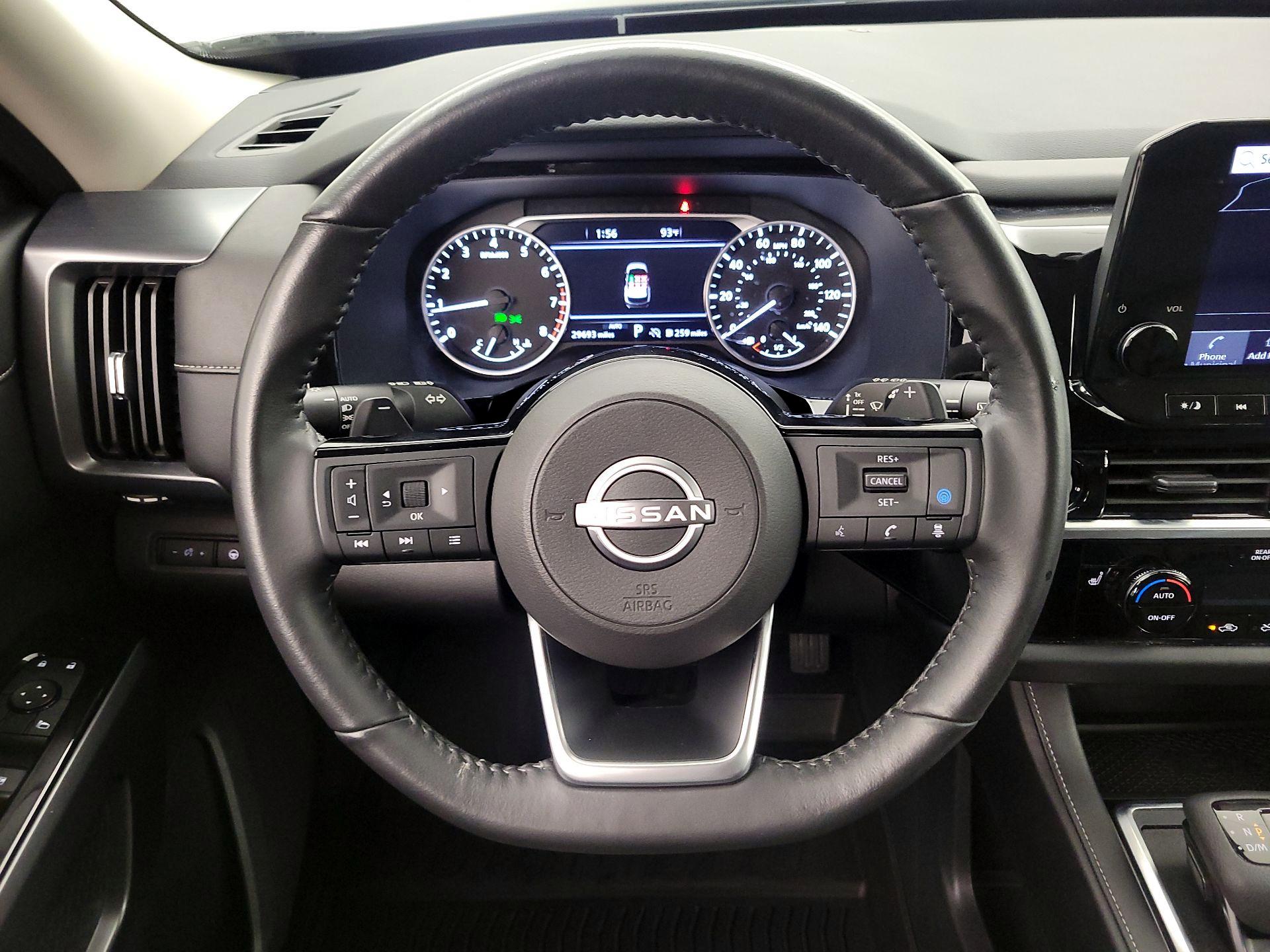 Thumbnail: 2023 Nissan Pathfinder - 10