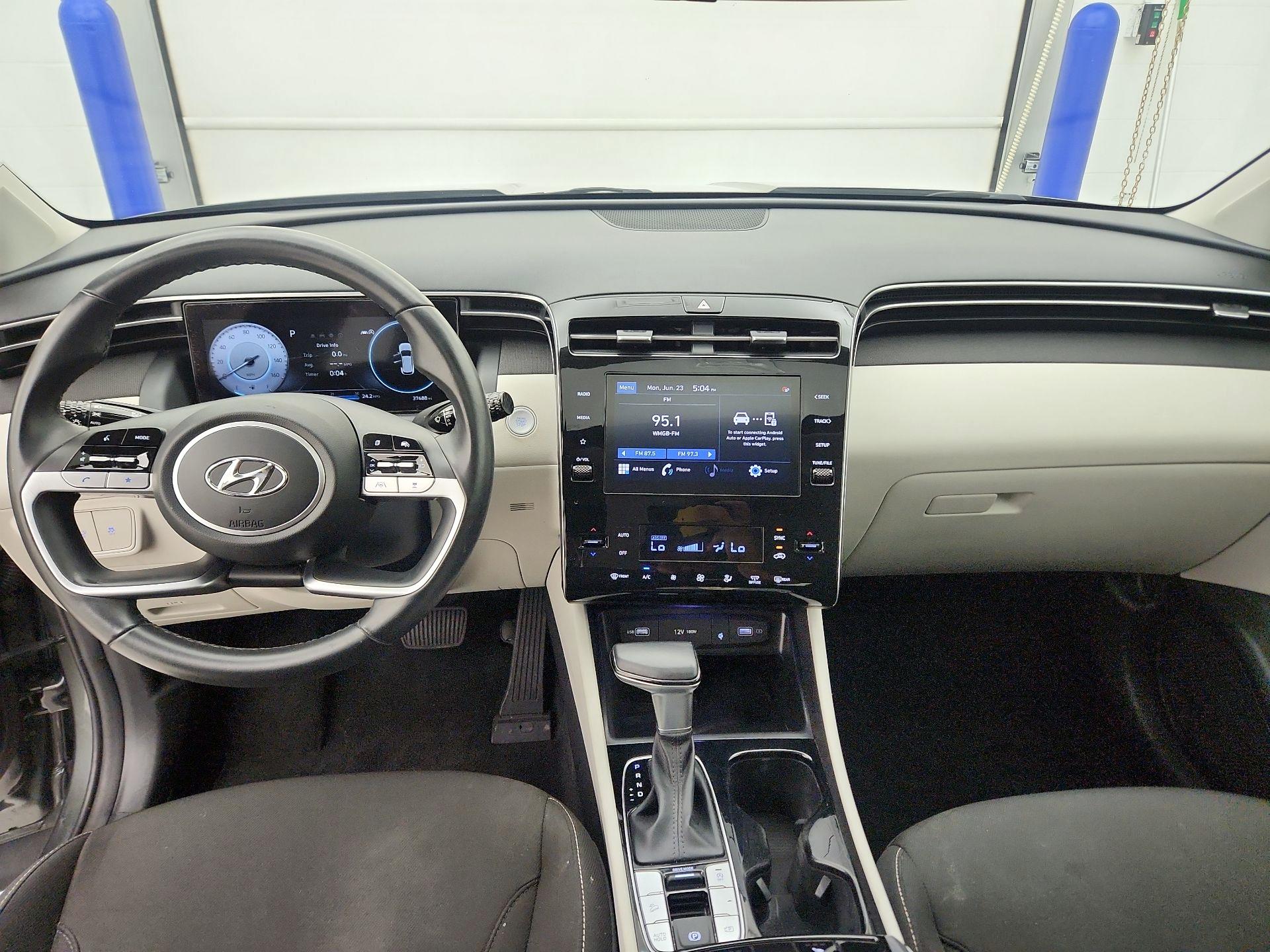 Thumbnail: 2022 Hyundai Tucson - 9