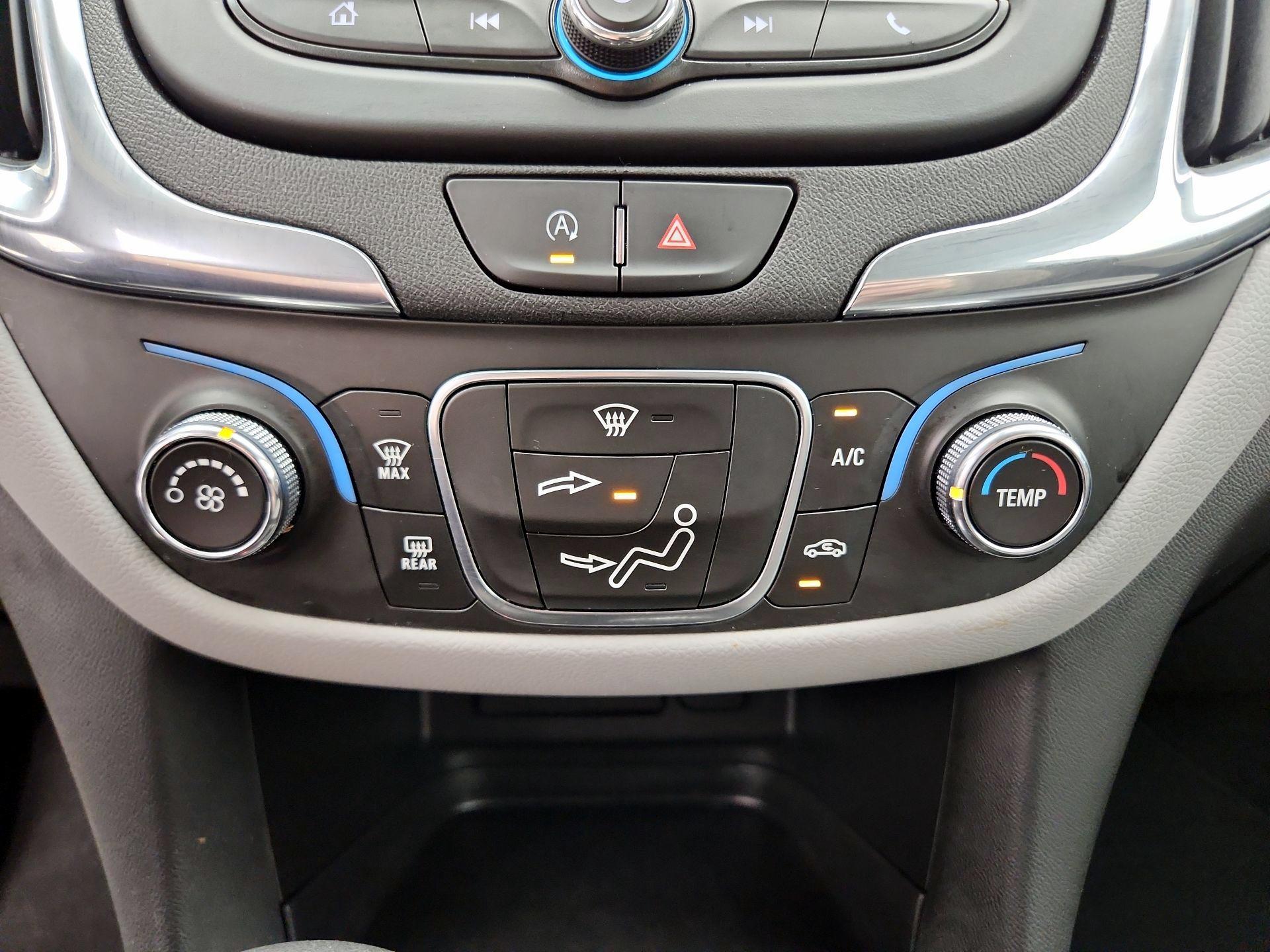 Thumbnail: 2023 Chevrolet Equinox - 16