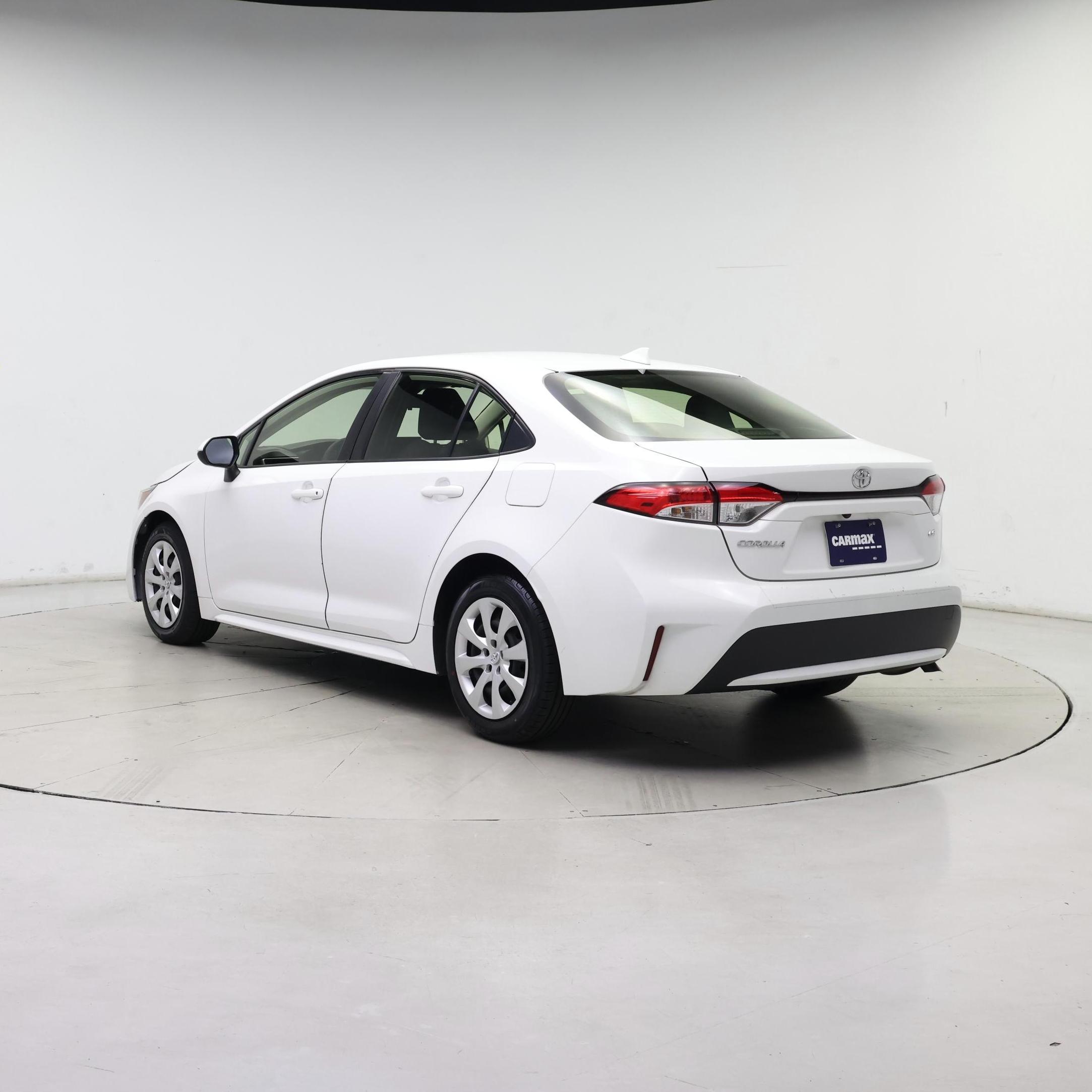 Thumbnail: 2021 Toyota Corolla - 2