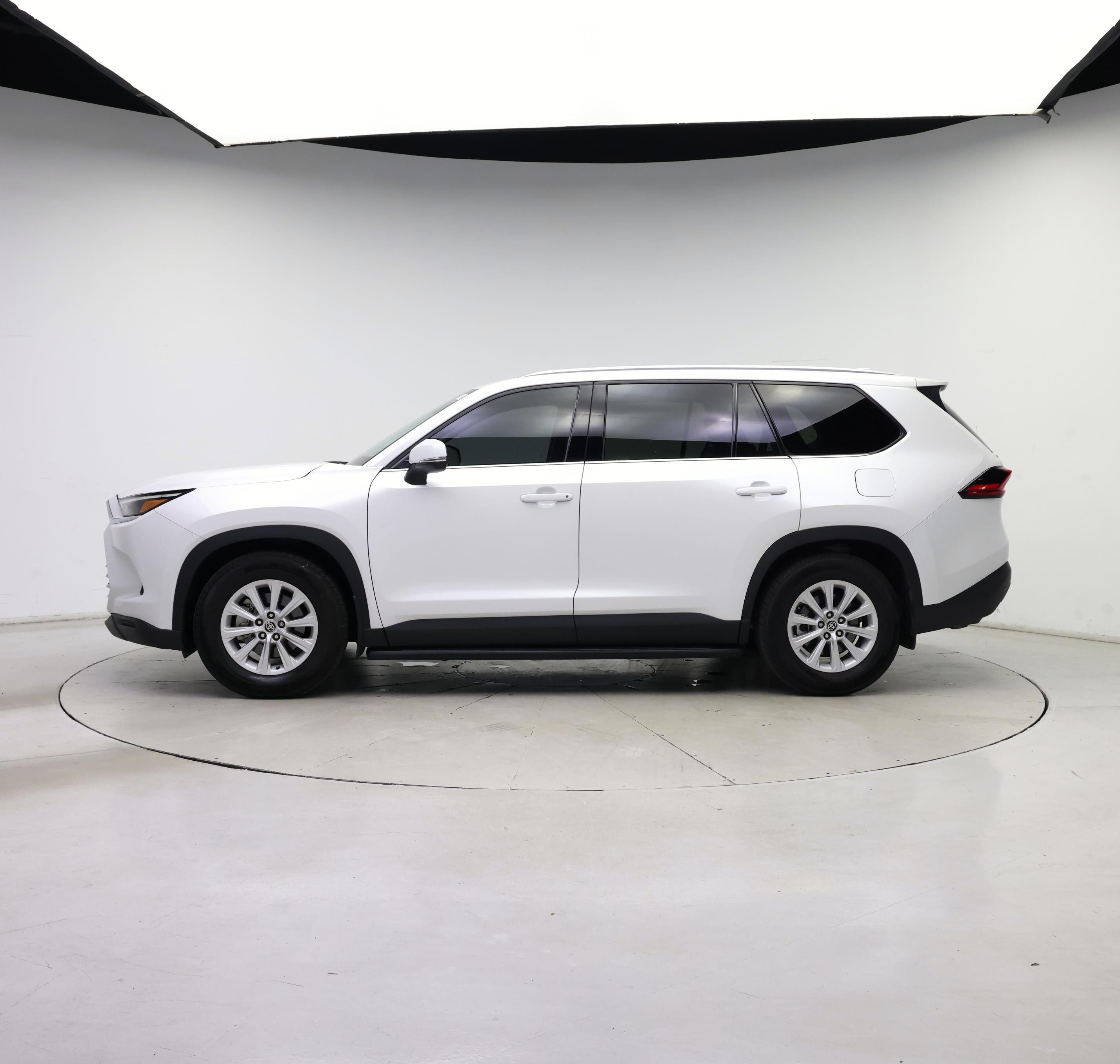 Thumbnail: 2024 Toyota Grand Highlander - 3