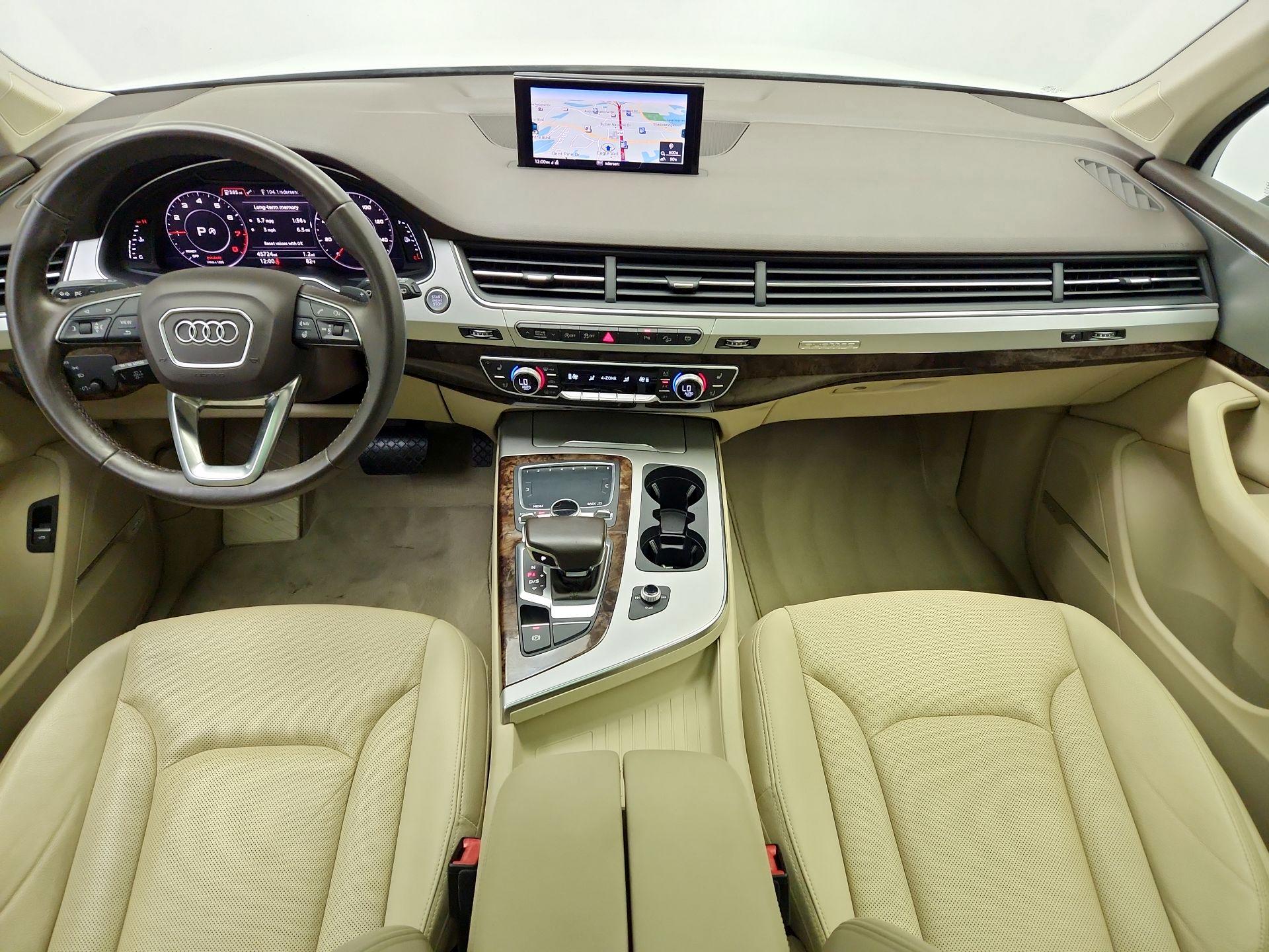 Thumbnail: 2019 Audi Q7 - 9
