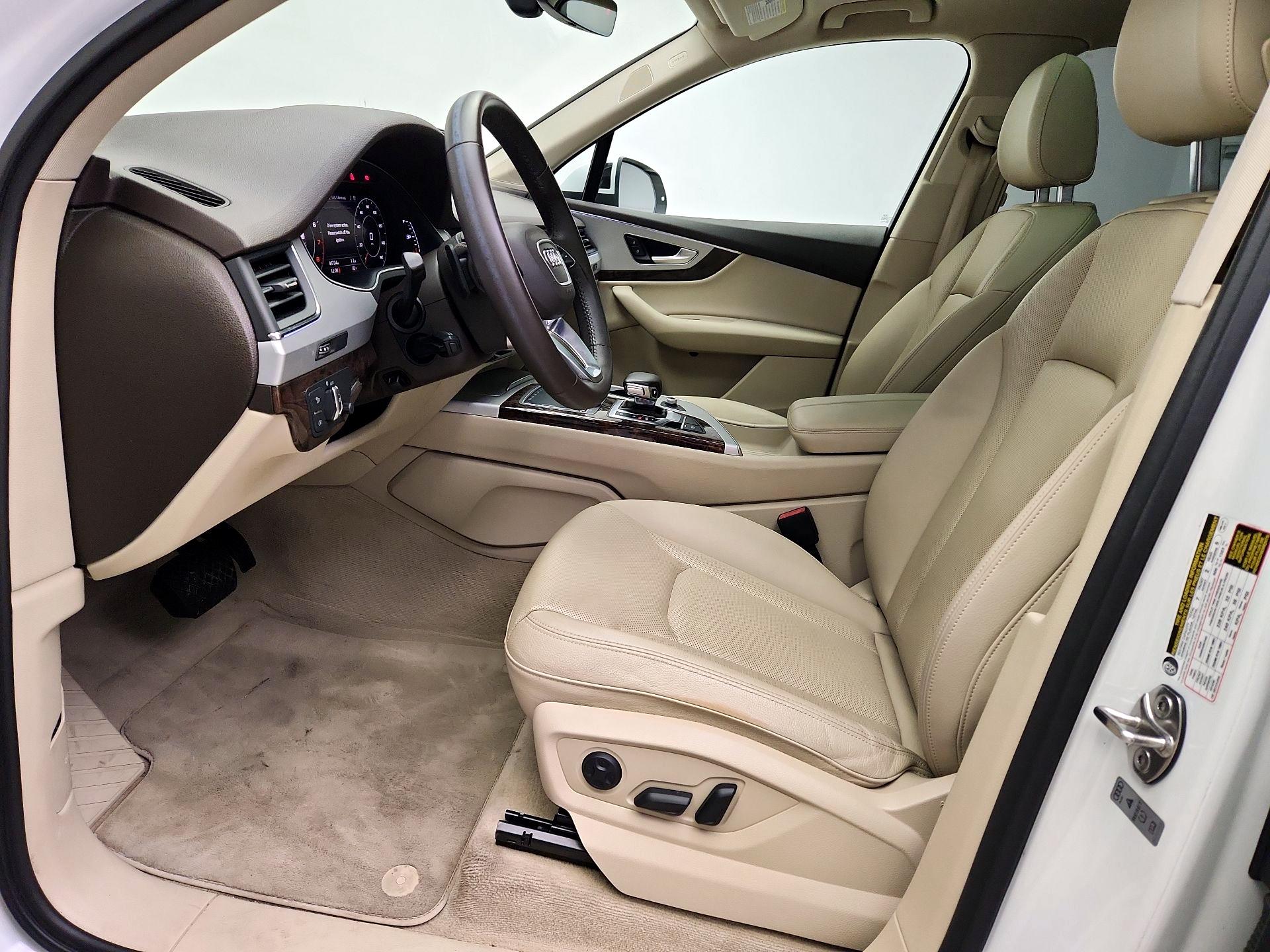 Thumbnail: 2019 Audi Q7 - 11