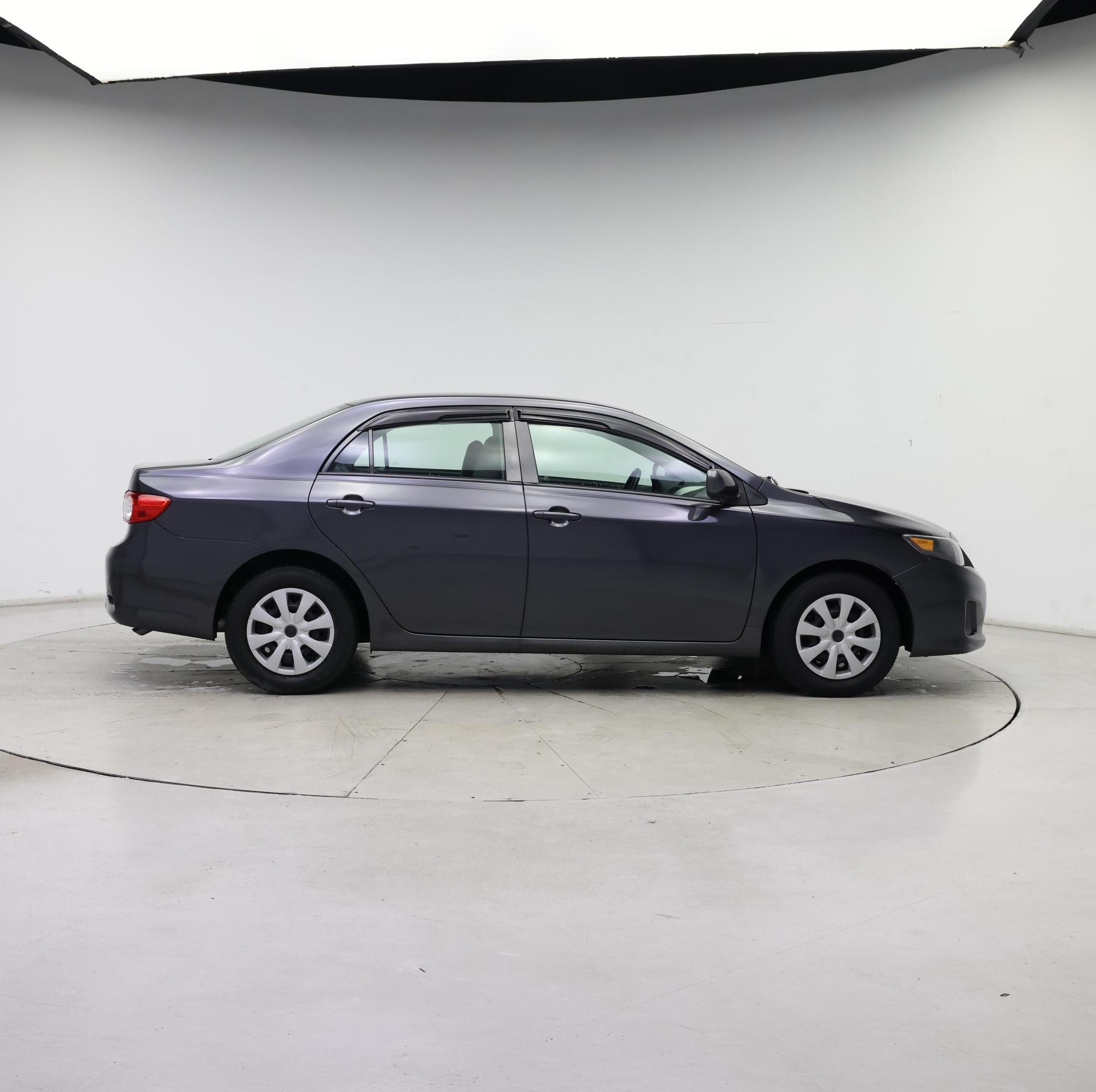 Thumbnail: 2013 Toyota Corolla - 7