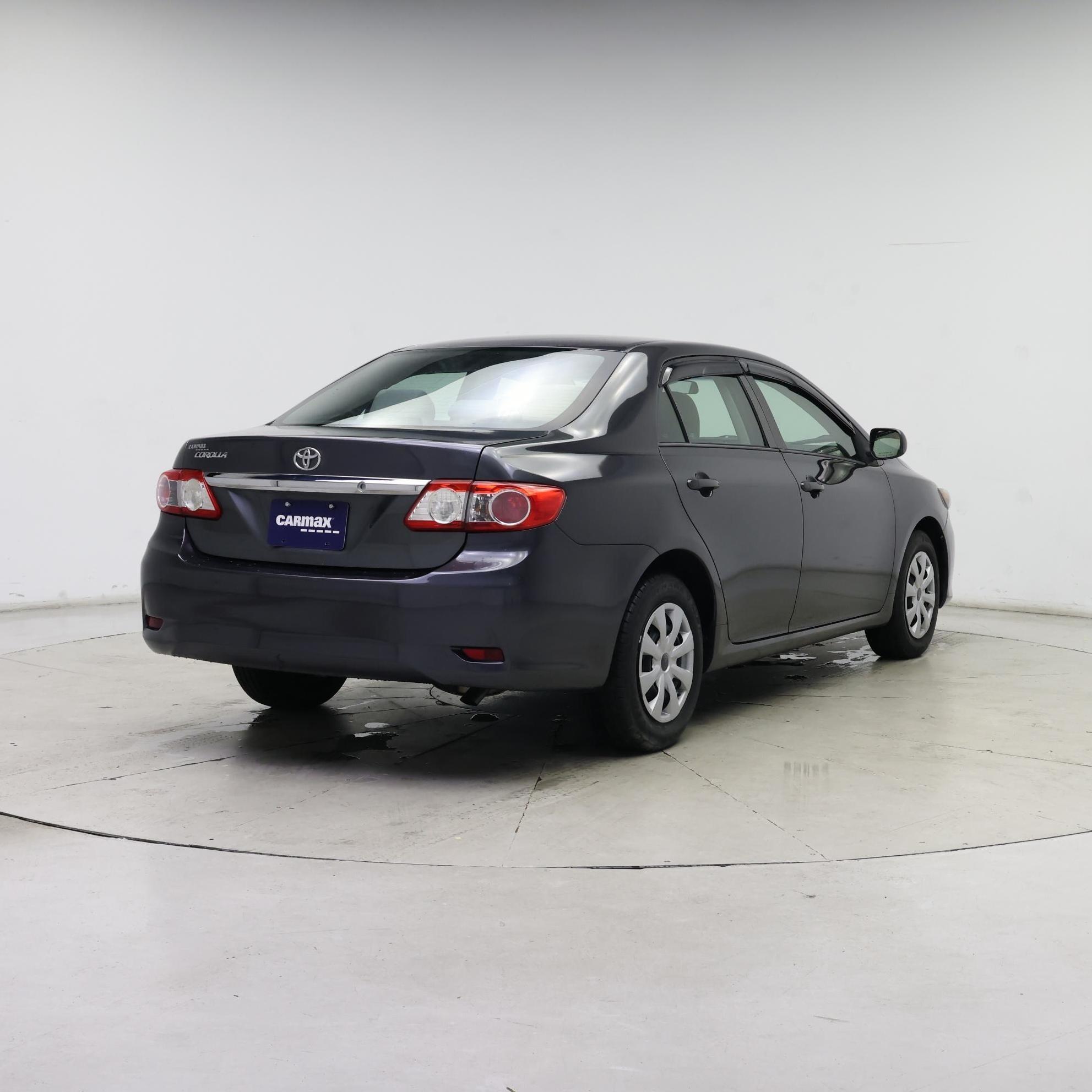 Thumbnail: 2013 Toyota Corolla - 8