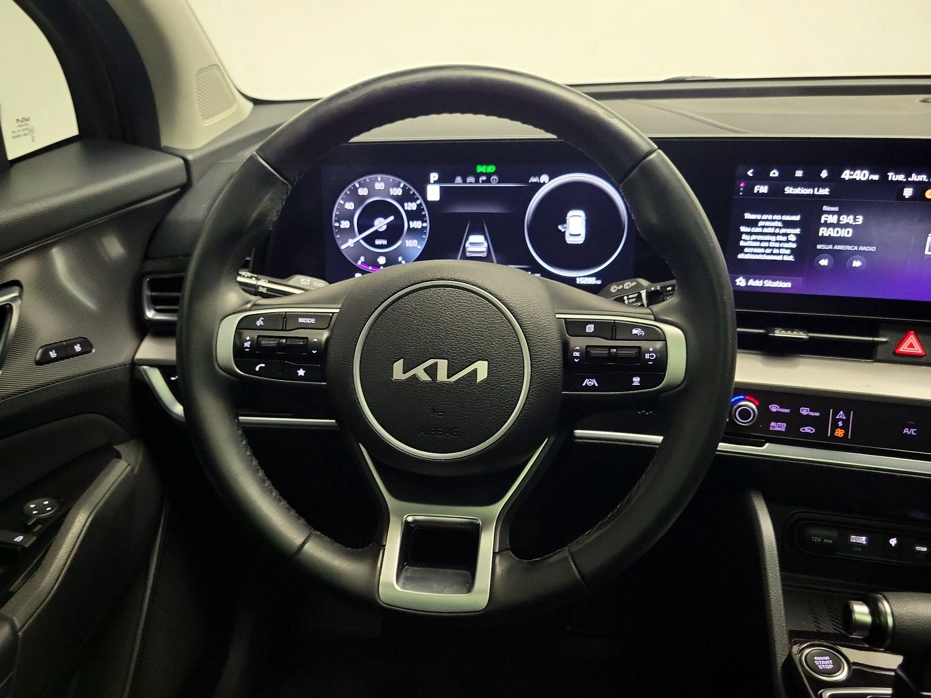 Thumbnail: 2023 Kia Sportage - 10