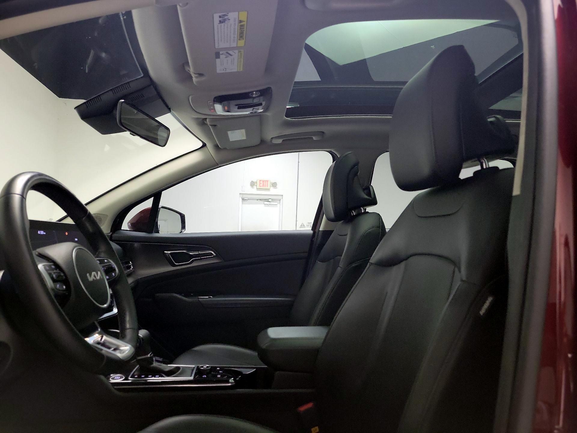 Thumbnail: 2023 Kia Sportage - 20