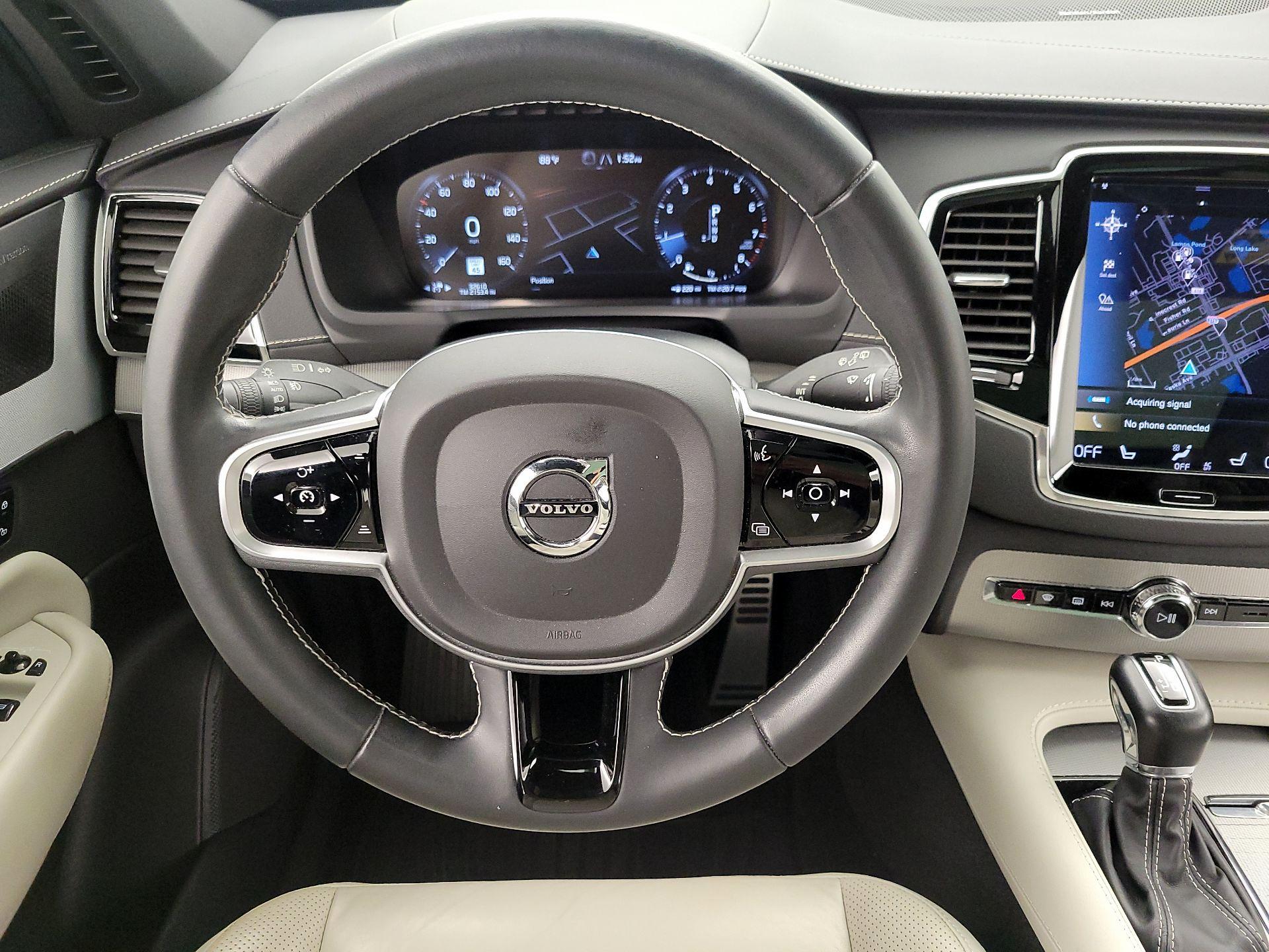 Thumbnail: 2021 Volvo XC90 - 10