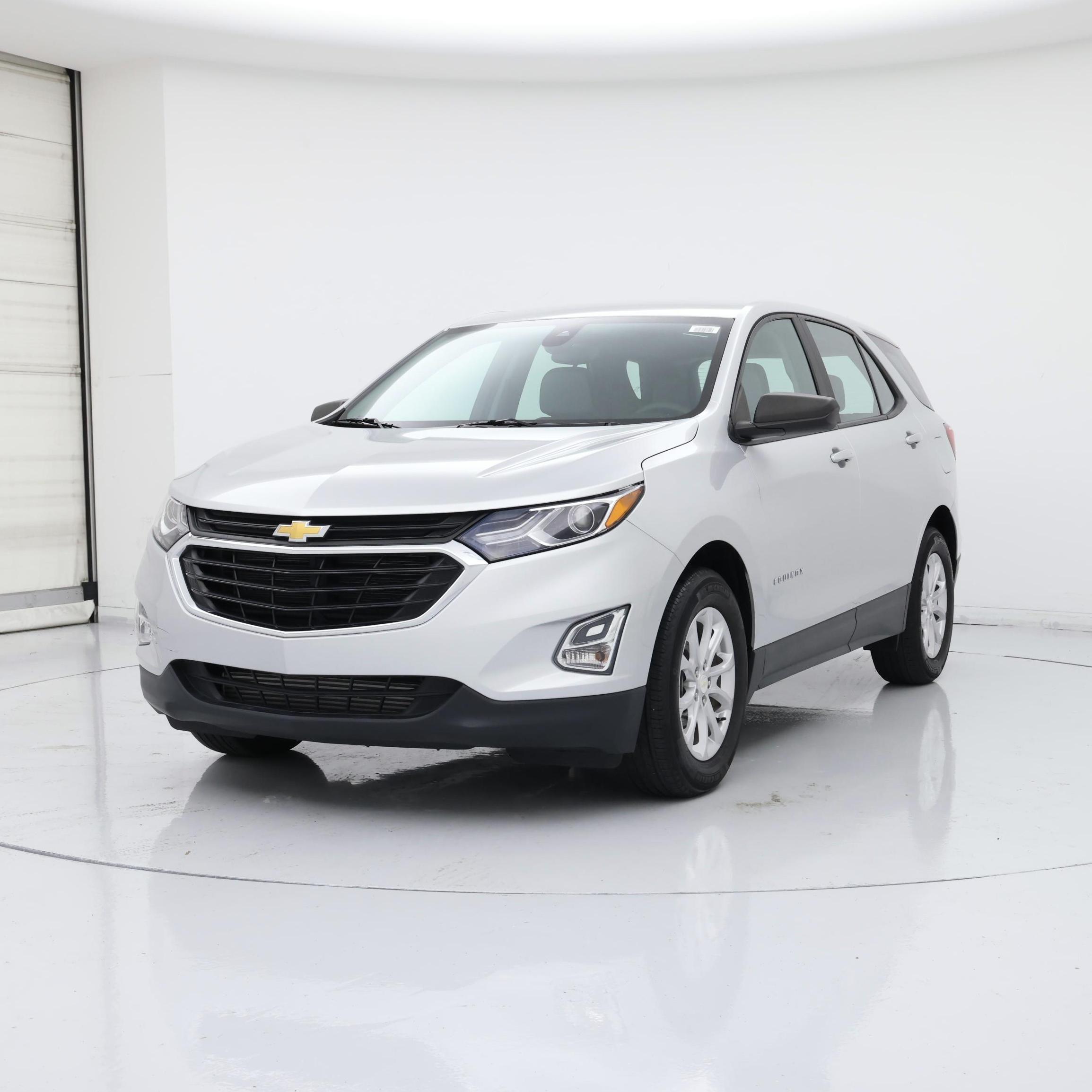 Thumbnail: 2021 Chevrolet Equinox - 4