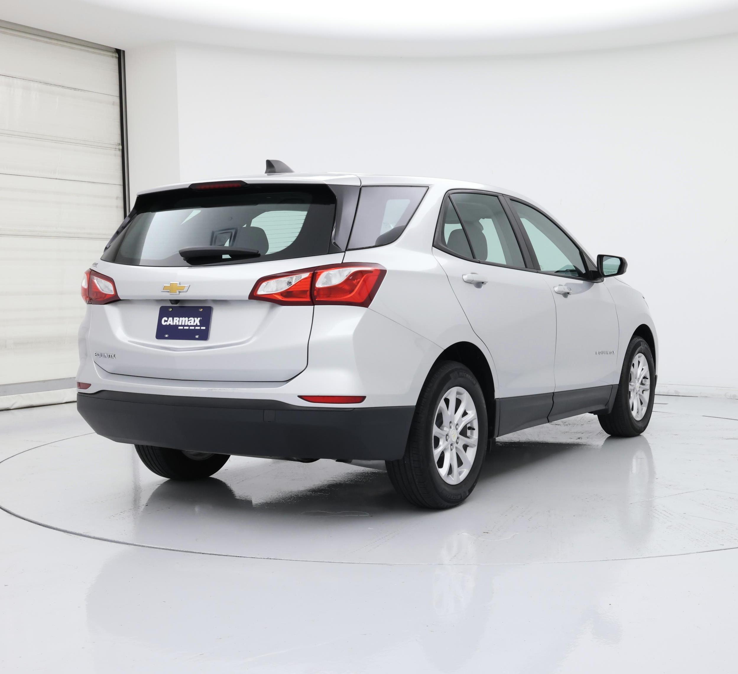 Thumbnail: 2021 Chevrolet Equinox - 8