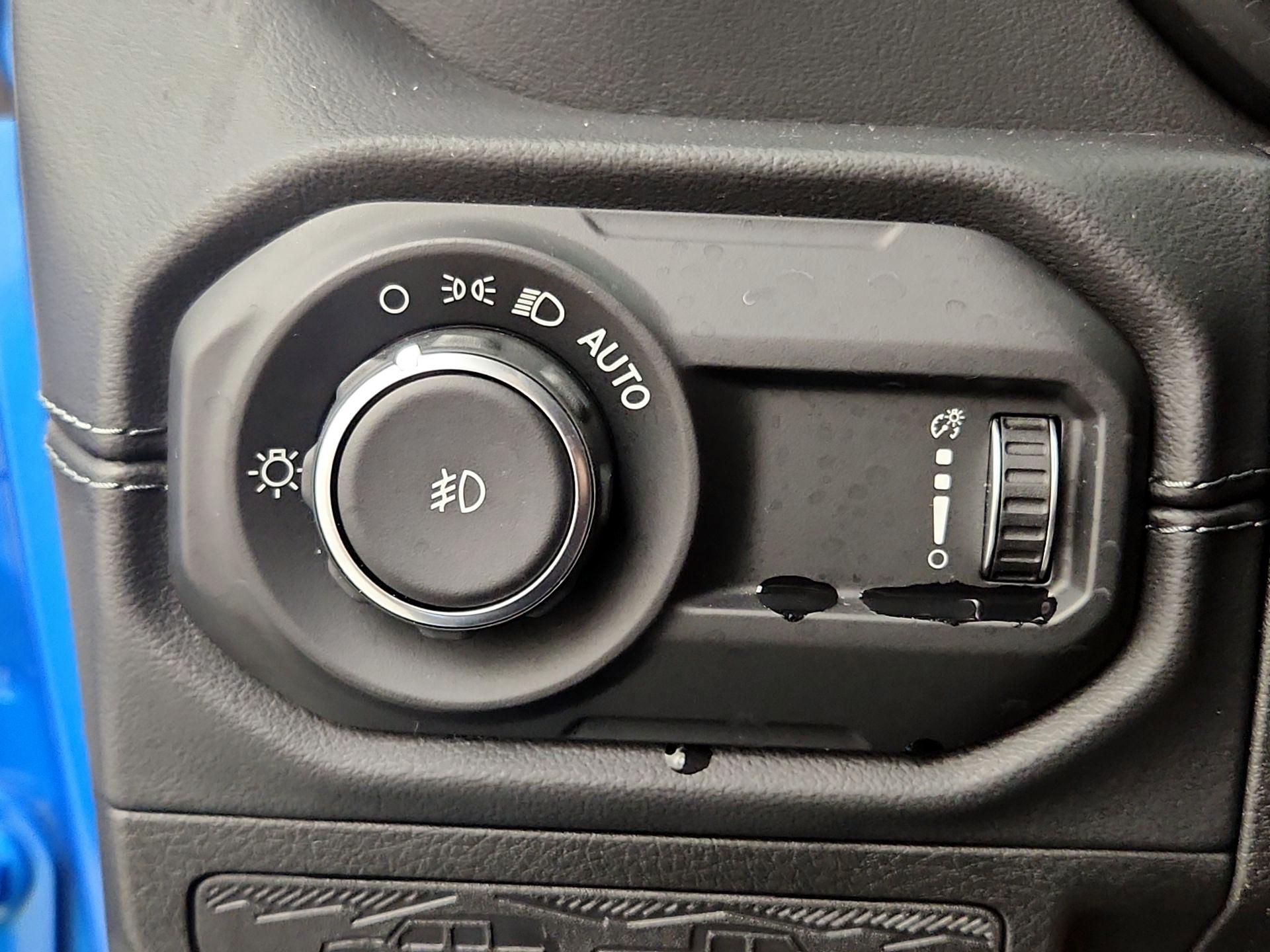 Thumbnail: 2024 Jeep Wrangler - 13