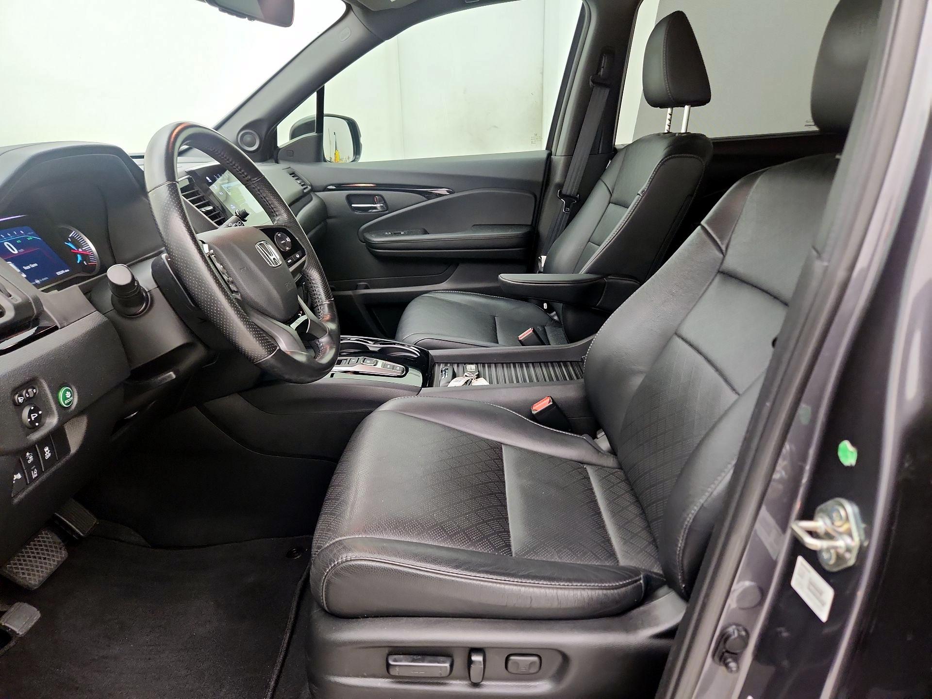 Thumbnail: 2019 Honda Passport - 11