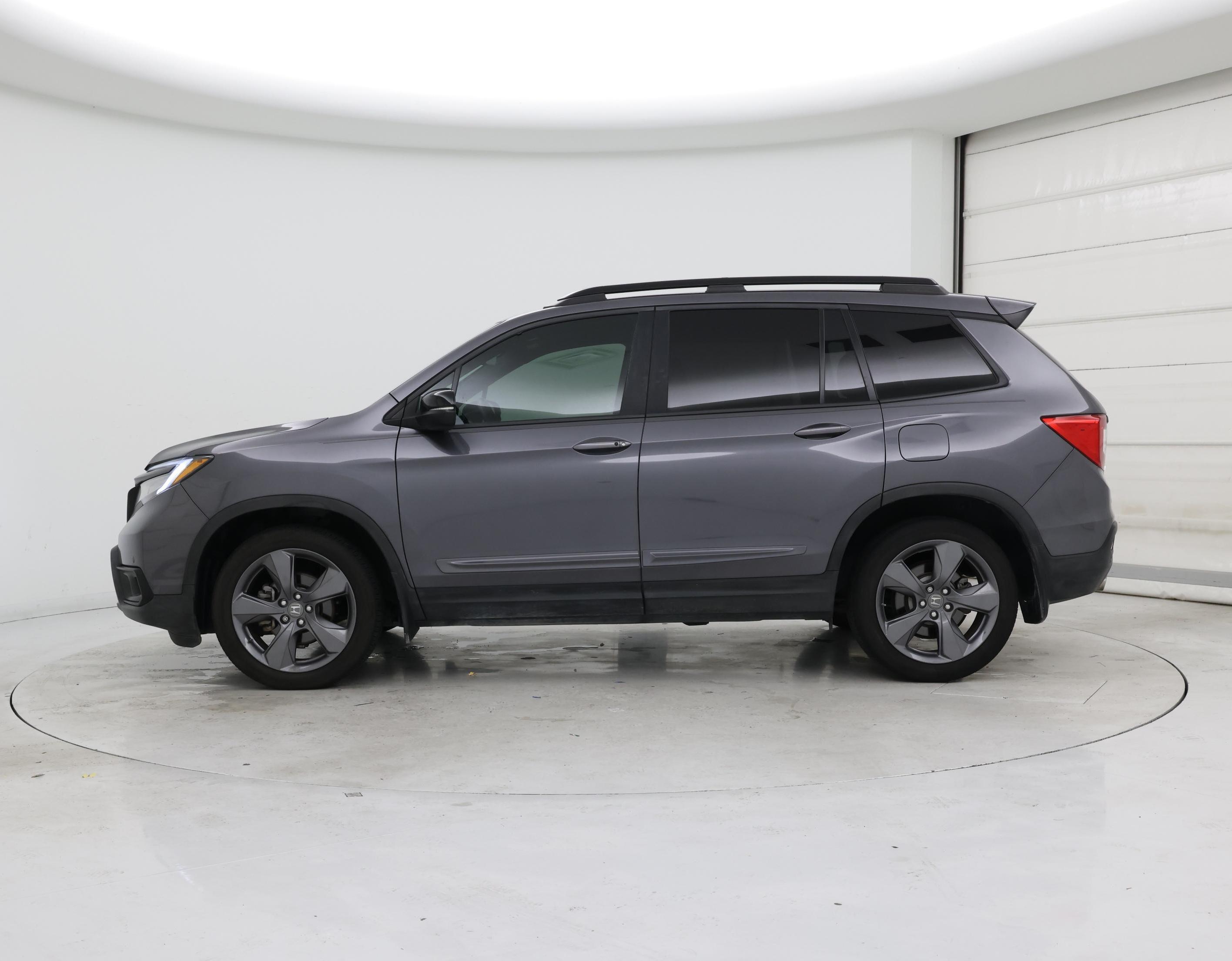 Thumbnail: 2019 Honda Passport - 3