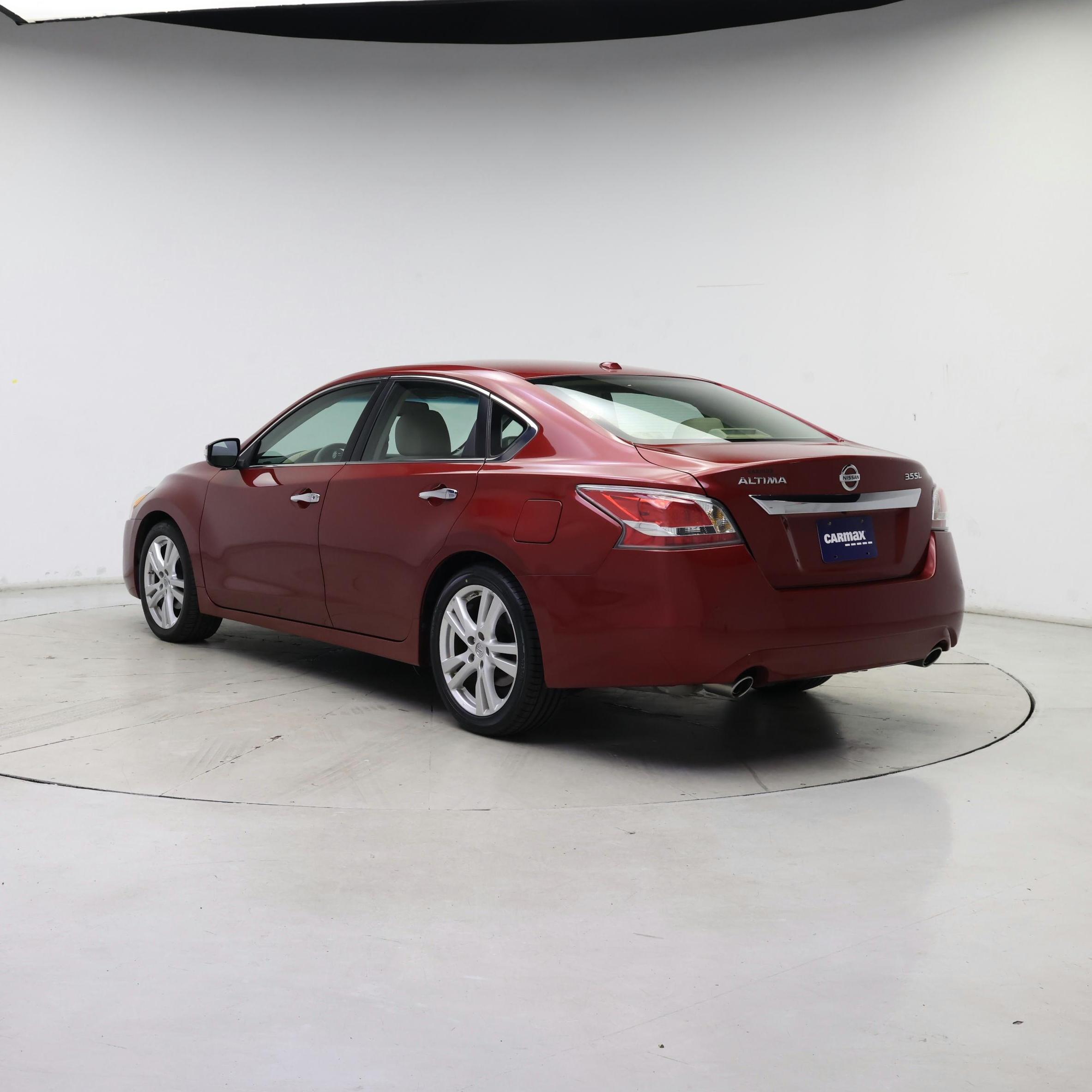 Thumbnail: 2015 Nissan Altima - 2